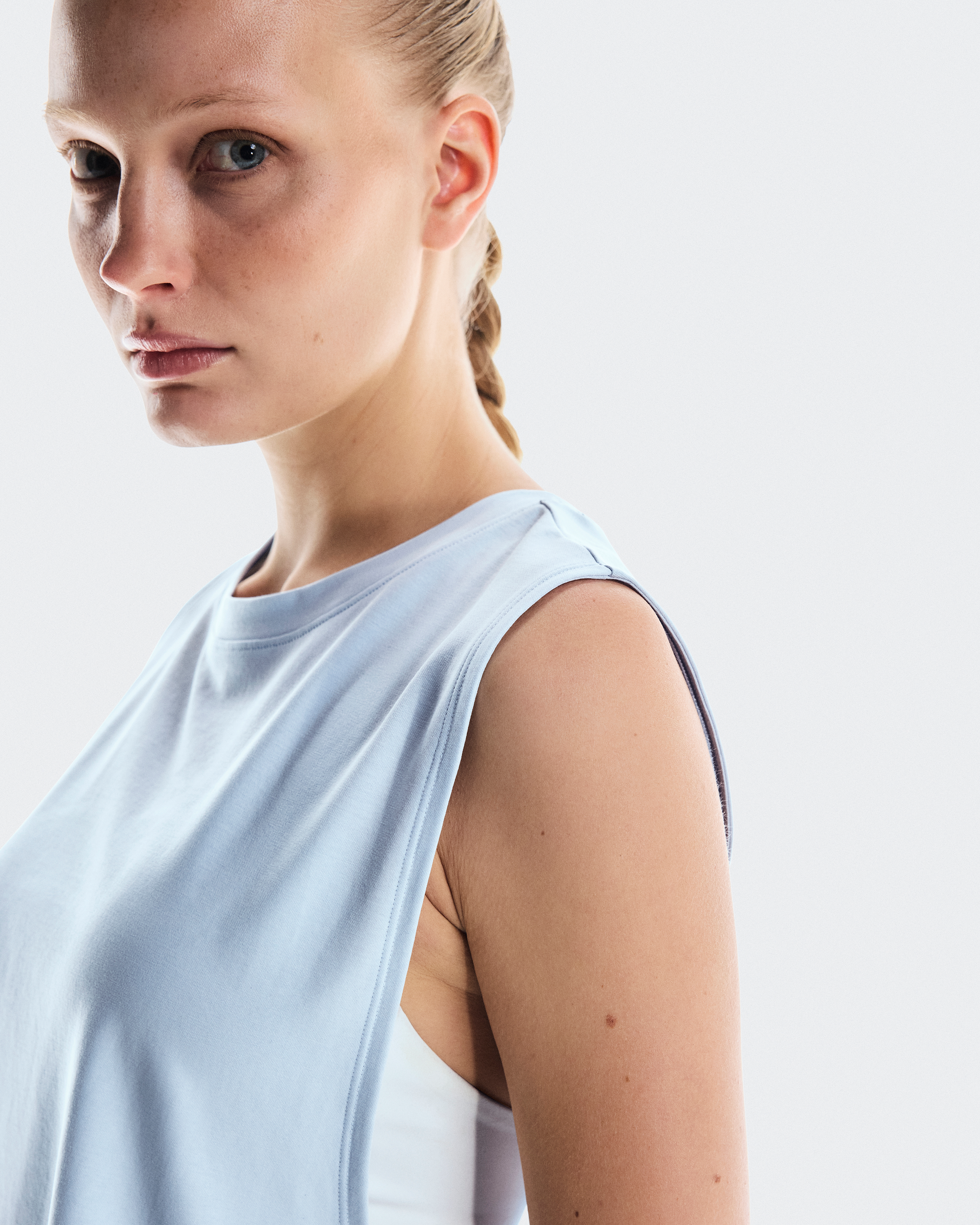Focus CropWomen / Arctic / L
