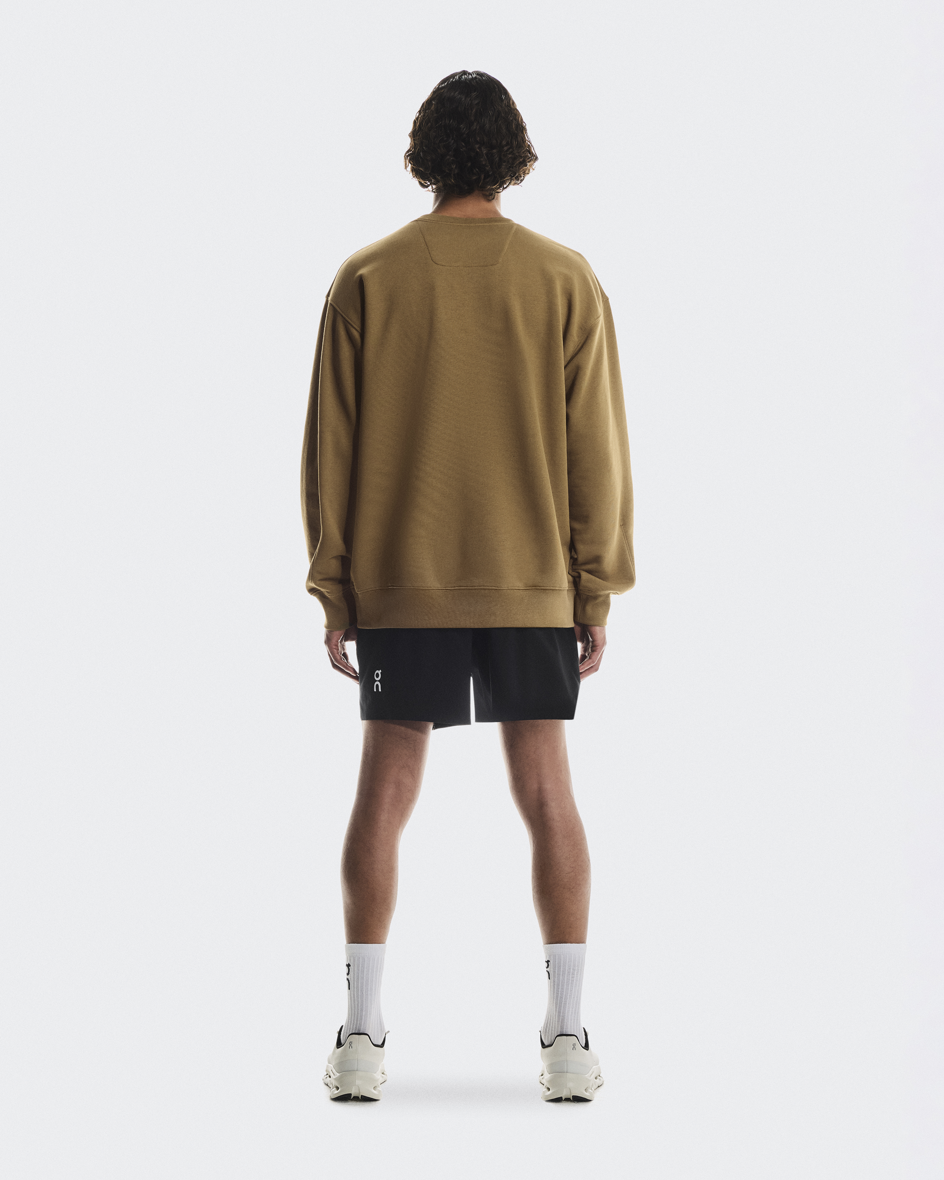 CLUBHAUS “The Crew” Crewneck M Men's Club Crew Graphic | Black | On United States