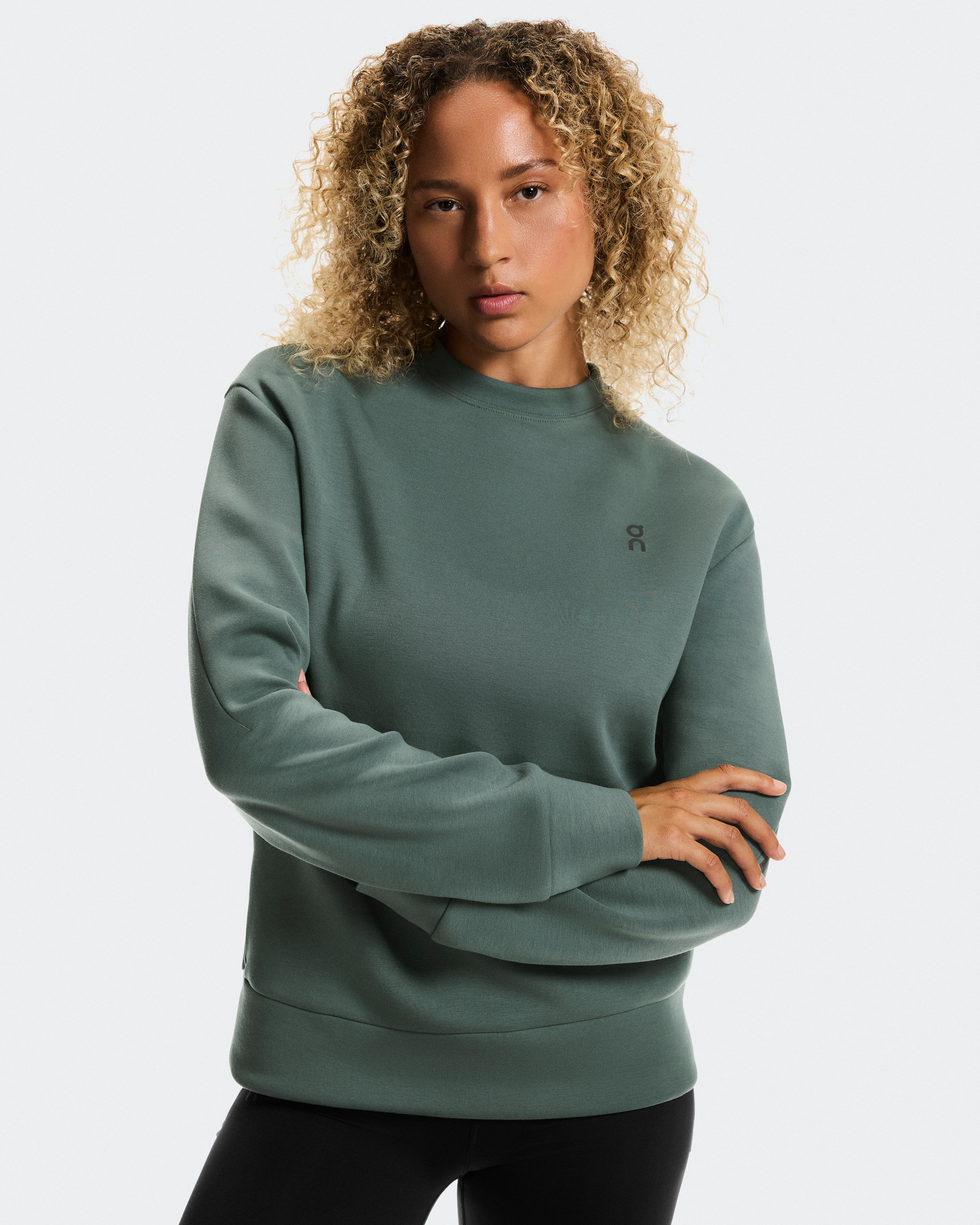 On Focus Tech Crew Olive Damen Hoodies & Sweatshirts
