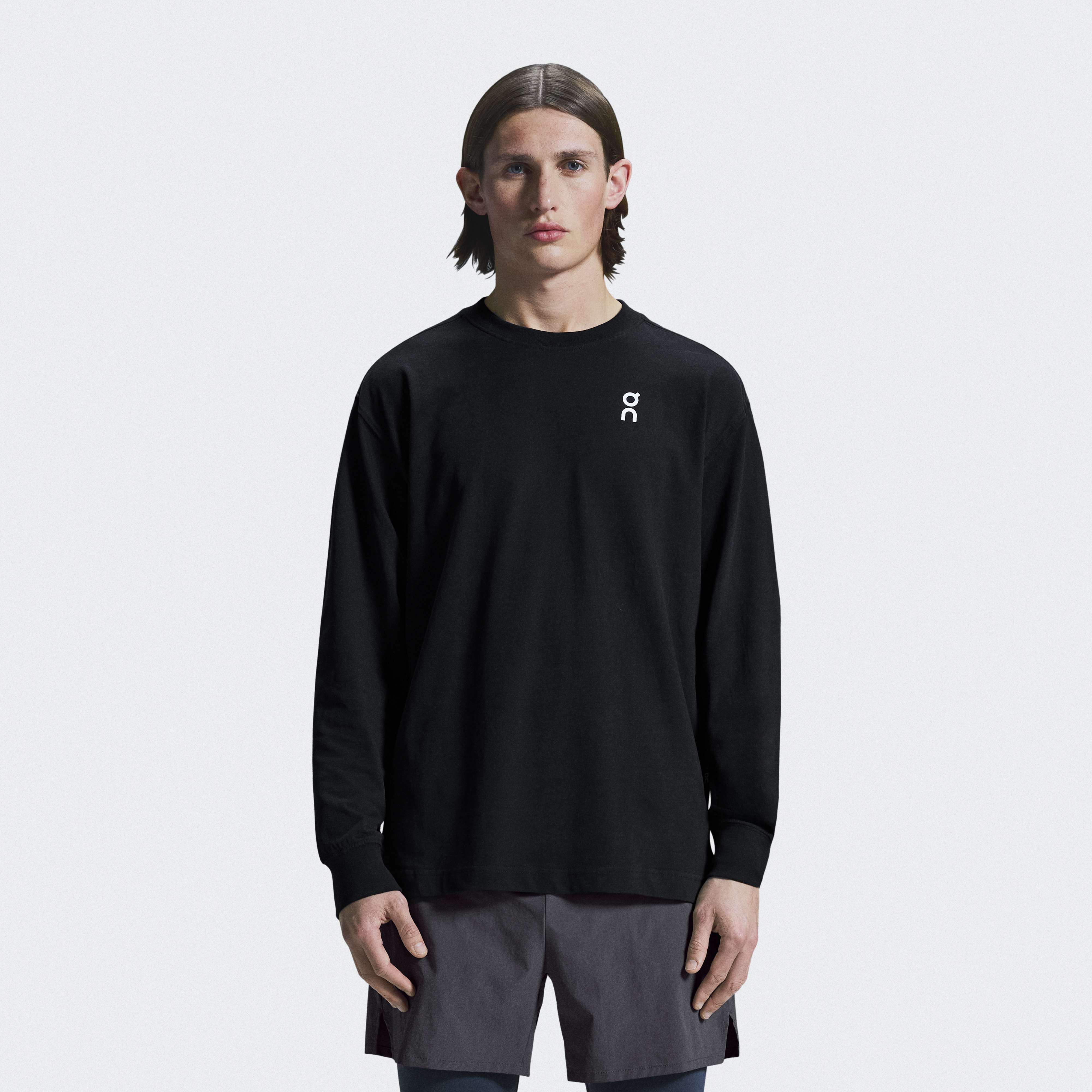 Club Long-T Long-Sleeve Shirt in Black