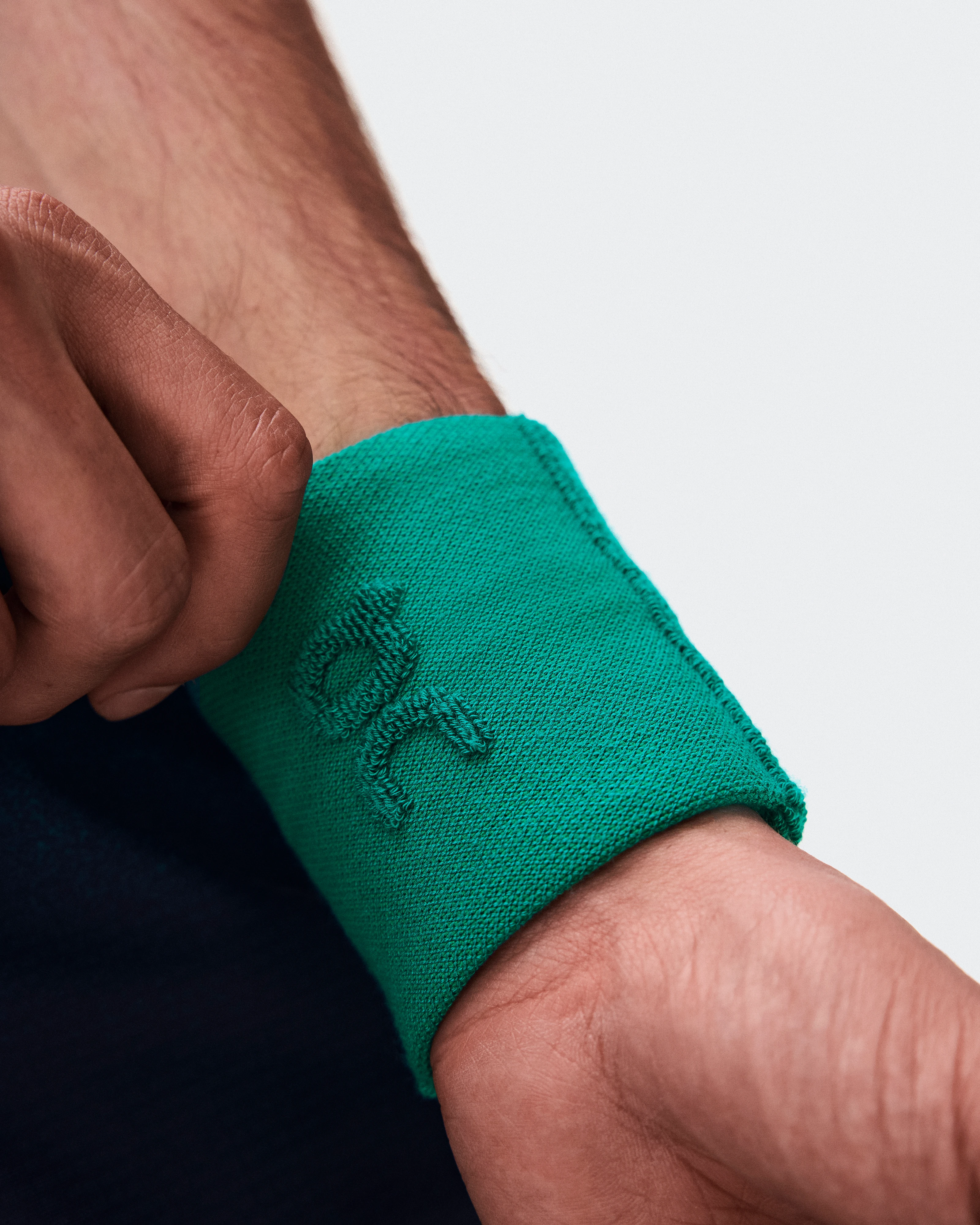 On Courtside Wristband Neem Unisex – Tennis, racket sports Sweatband Active life
