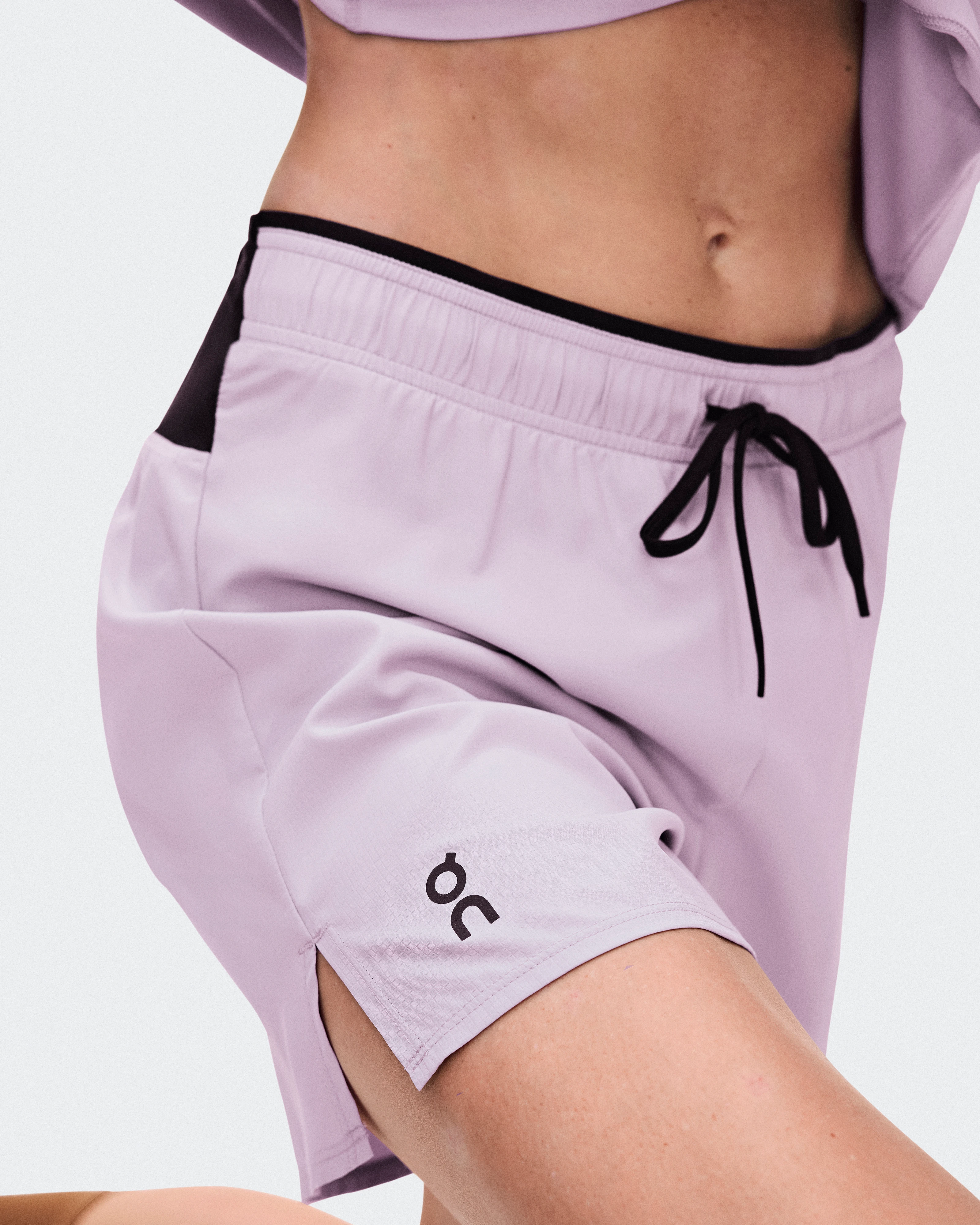On Trail Shorts Foxglove Women Shorts