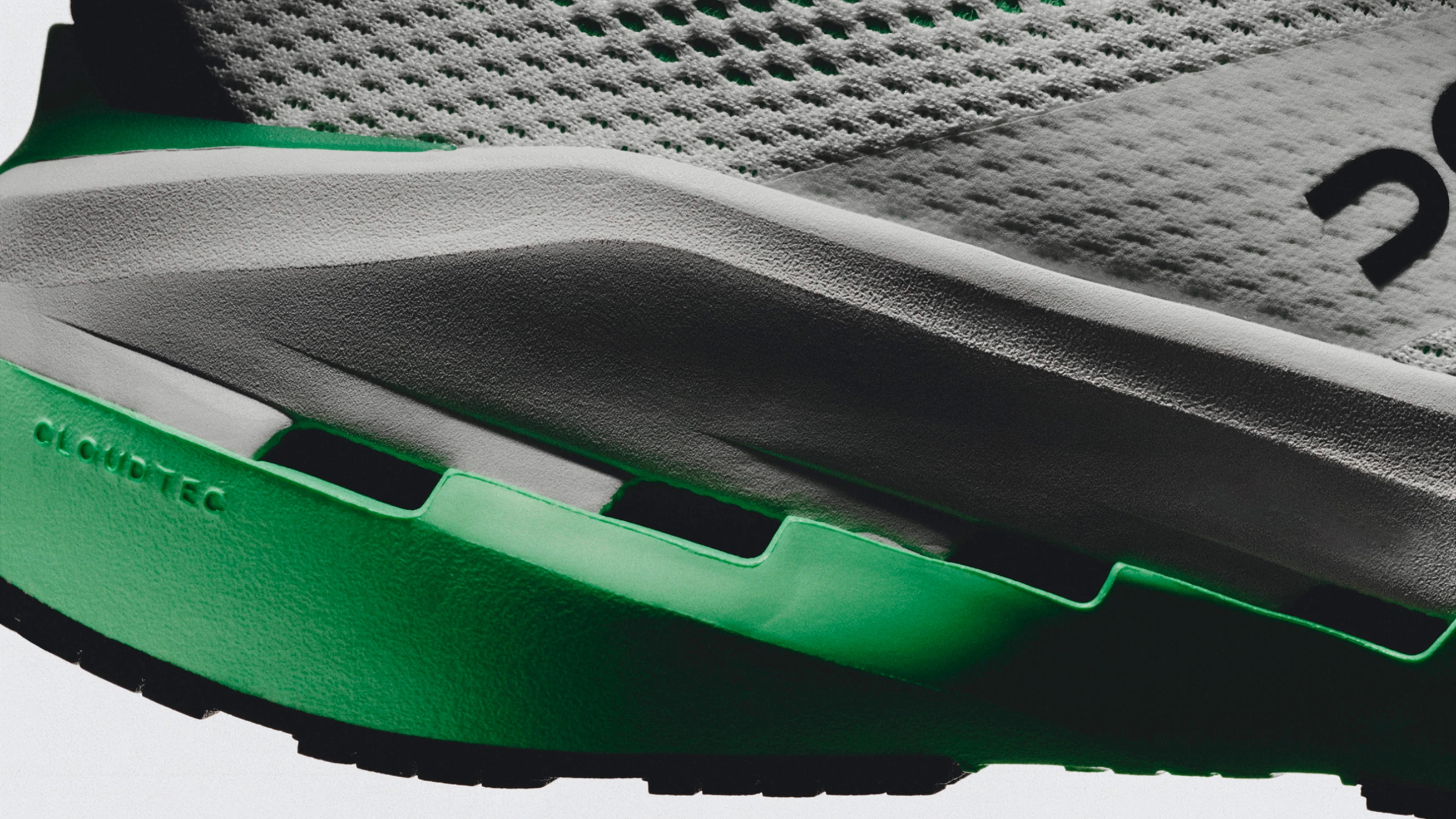 grid-02-cloudrunner-collection-fw26-col-block-image