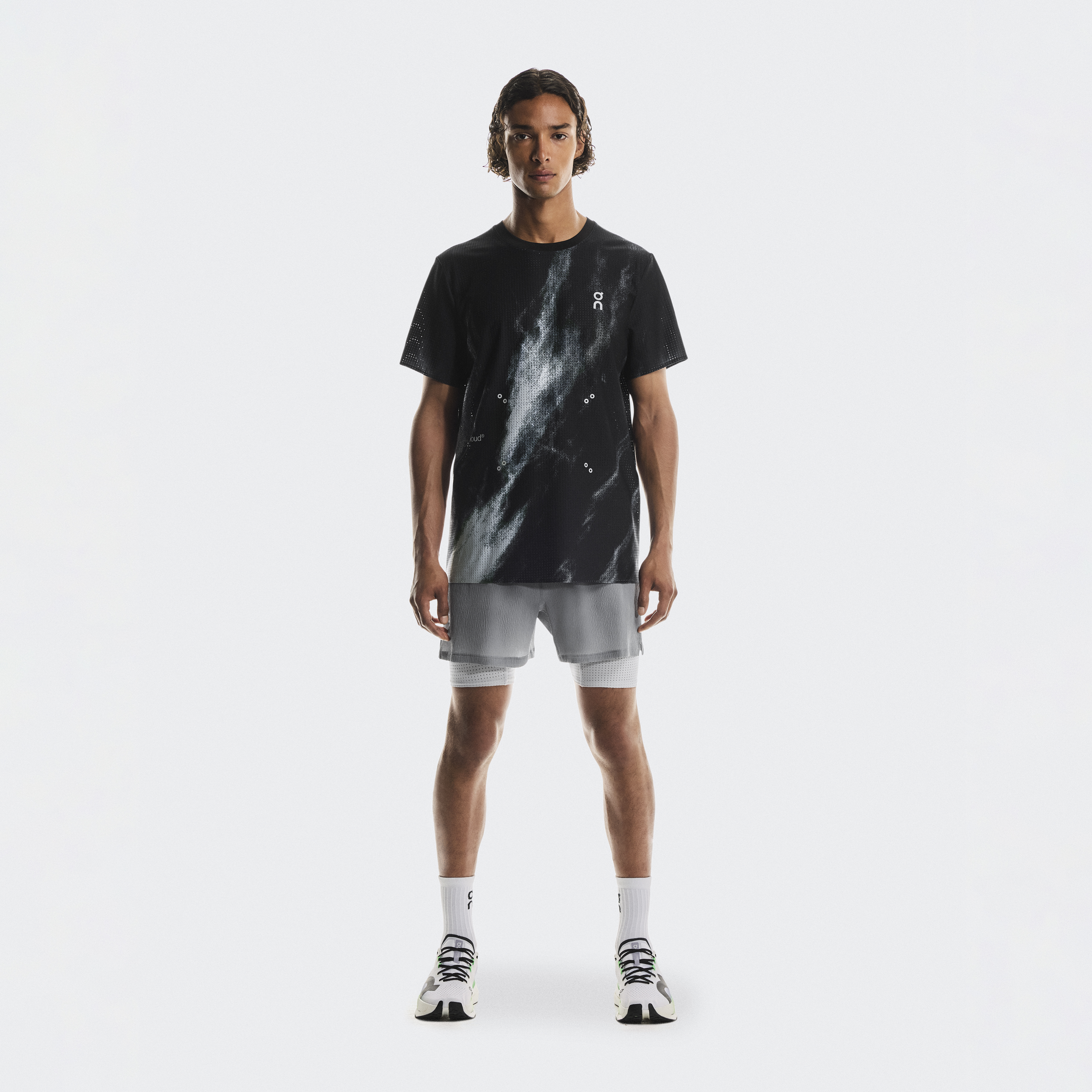 Pace Shorts in Apollo/Glacier