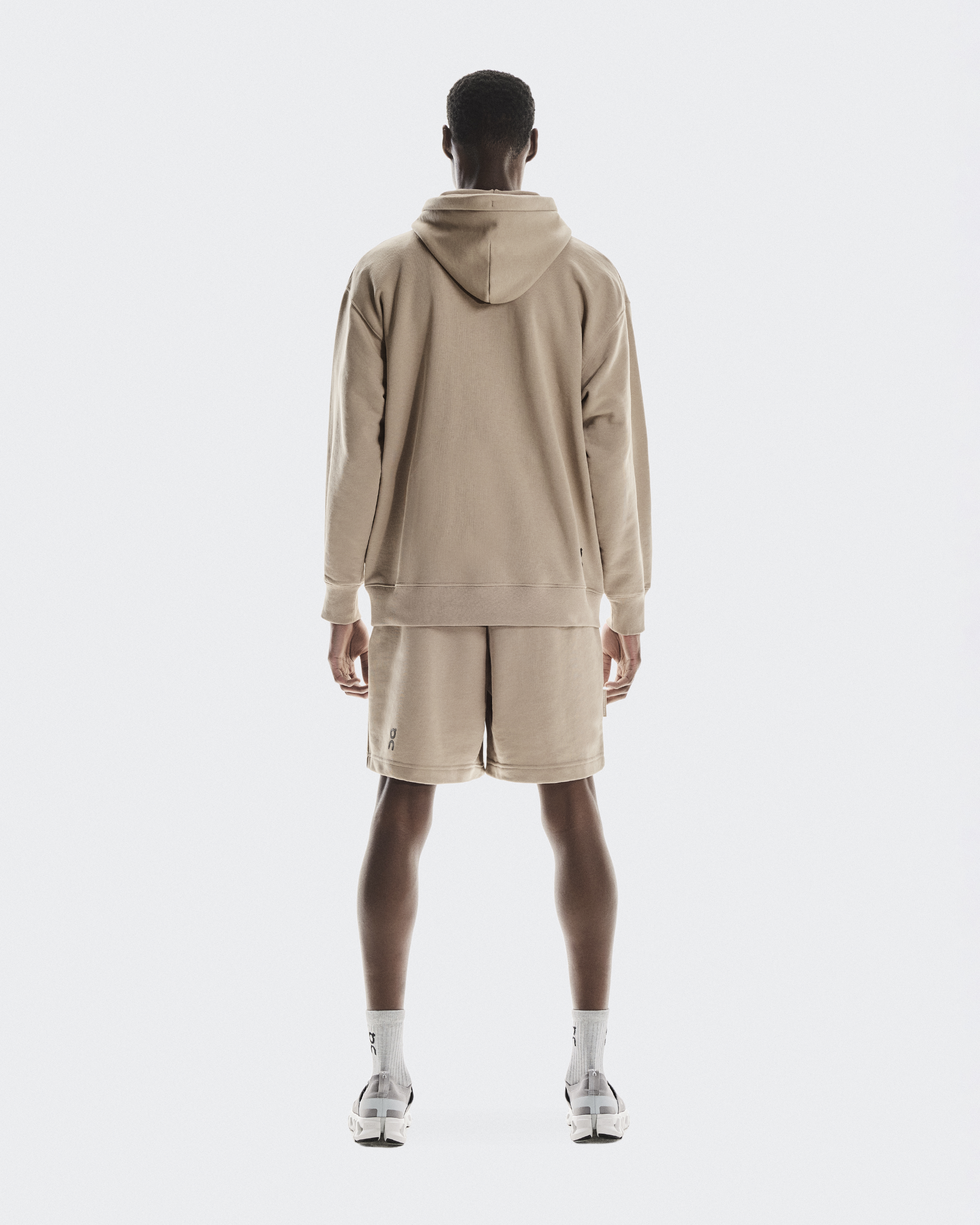 メンズ Club Hoodie | On 日本