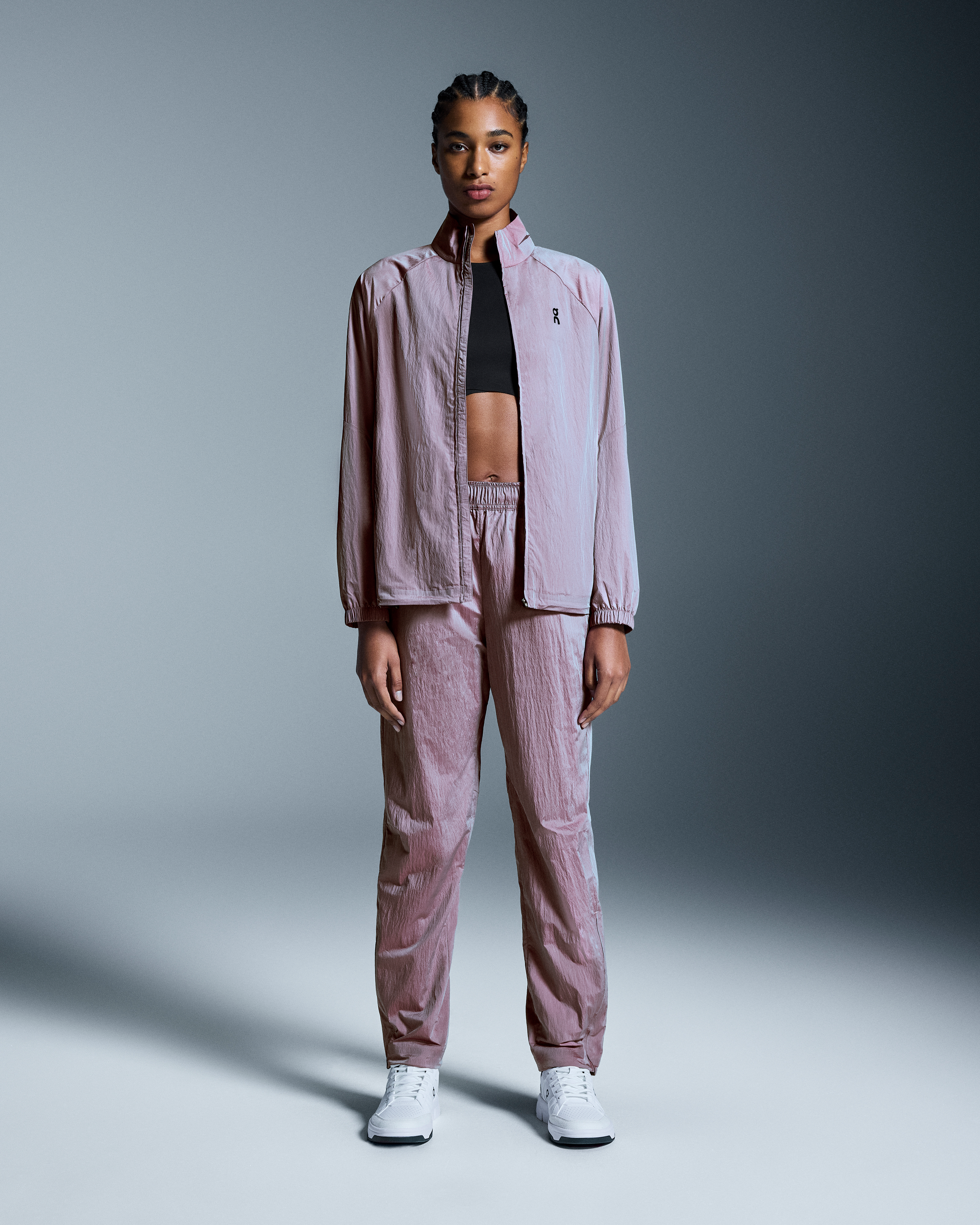 Court Pantsنحيف / لون القرنفل / L