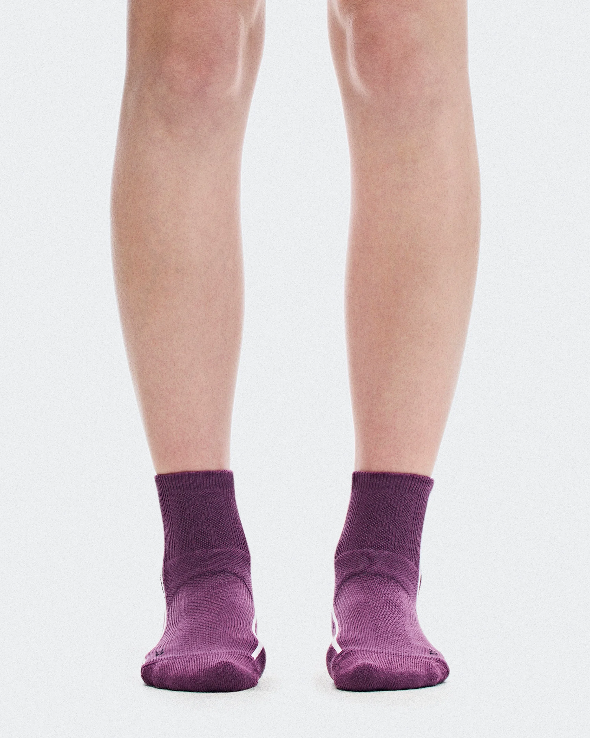 Court Sock Mid Cassis | White