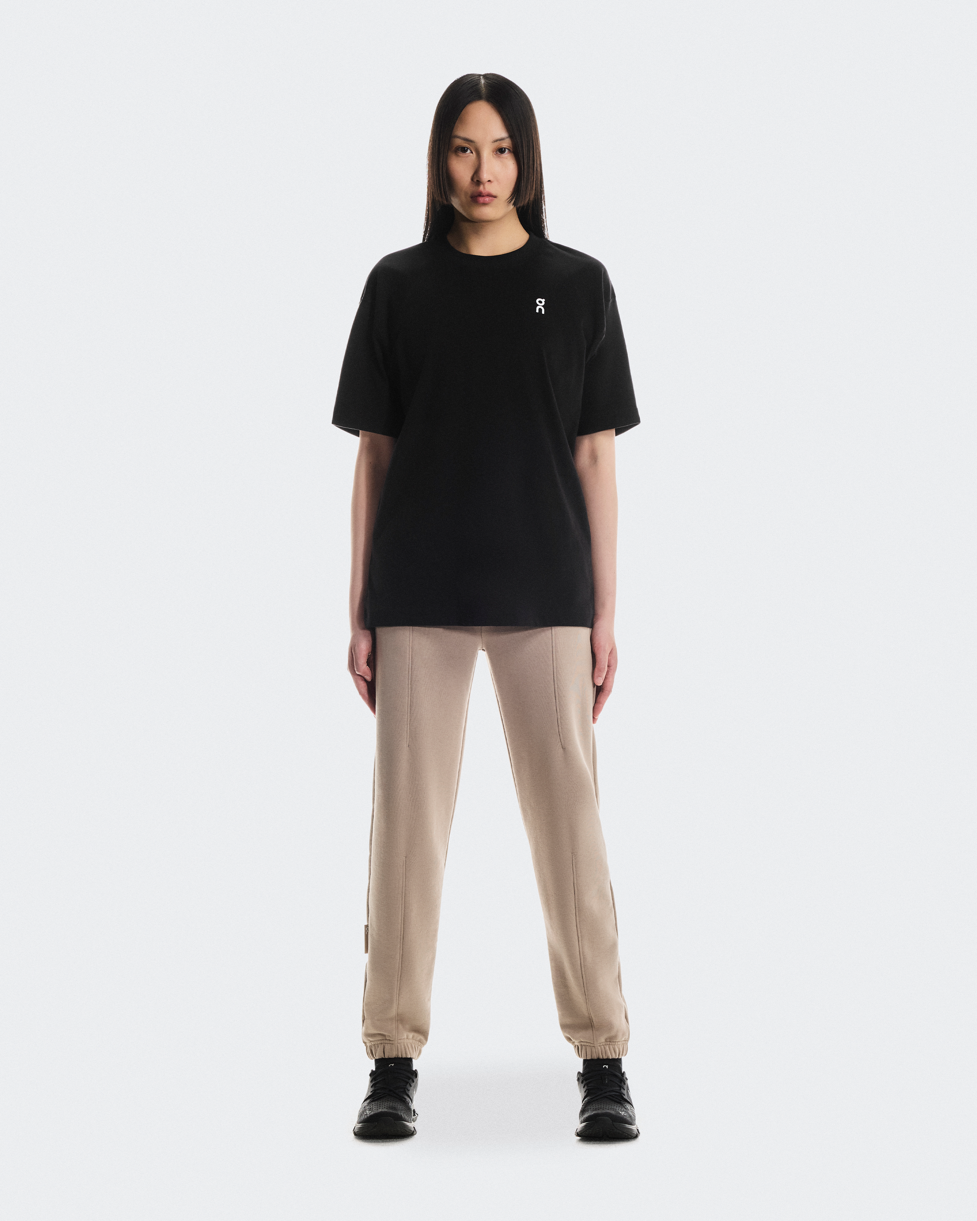 Club T GraphicWomen / Black | Olive / M