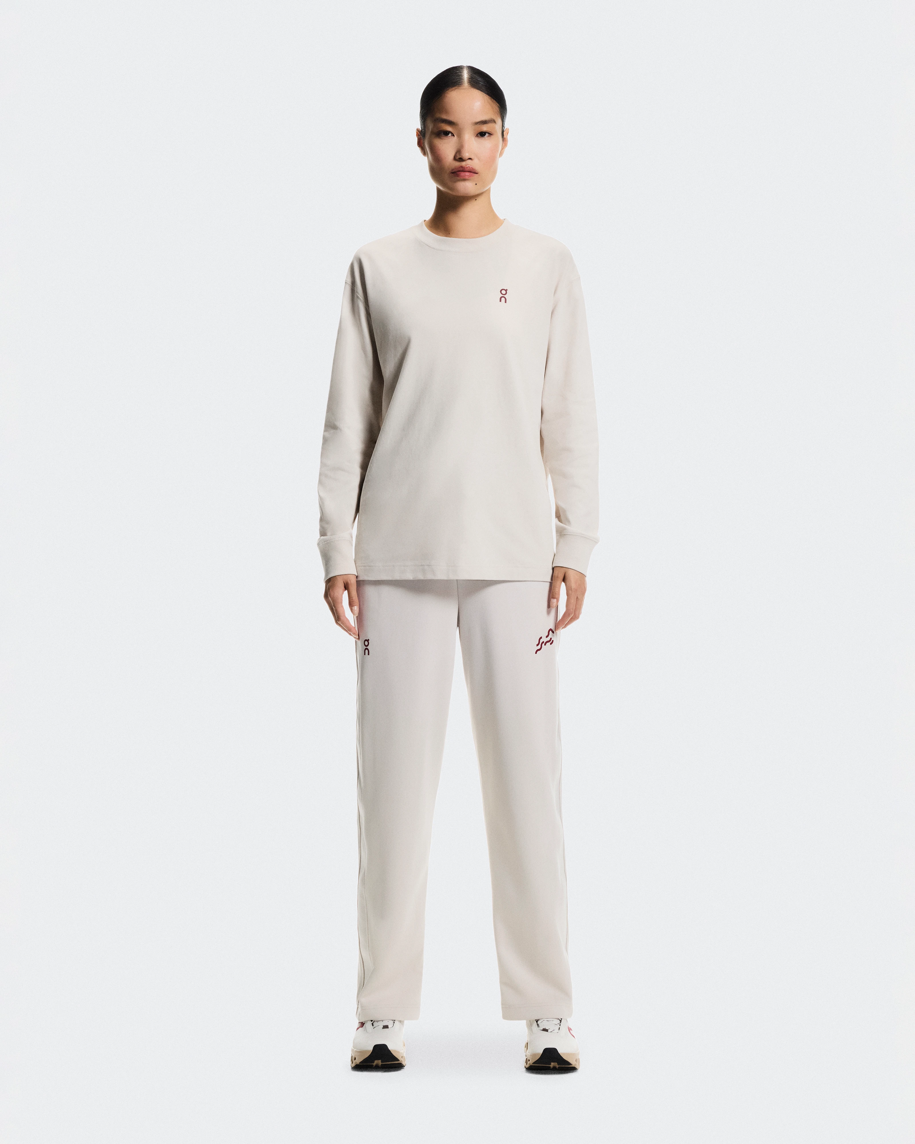 On Club Long-T Year of the Horse Pearl Women Tops and t-shirts