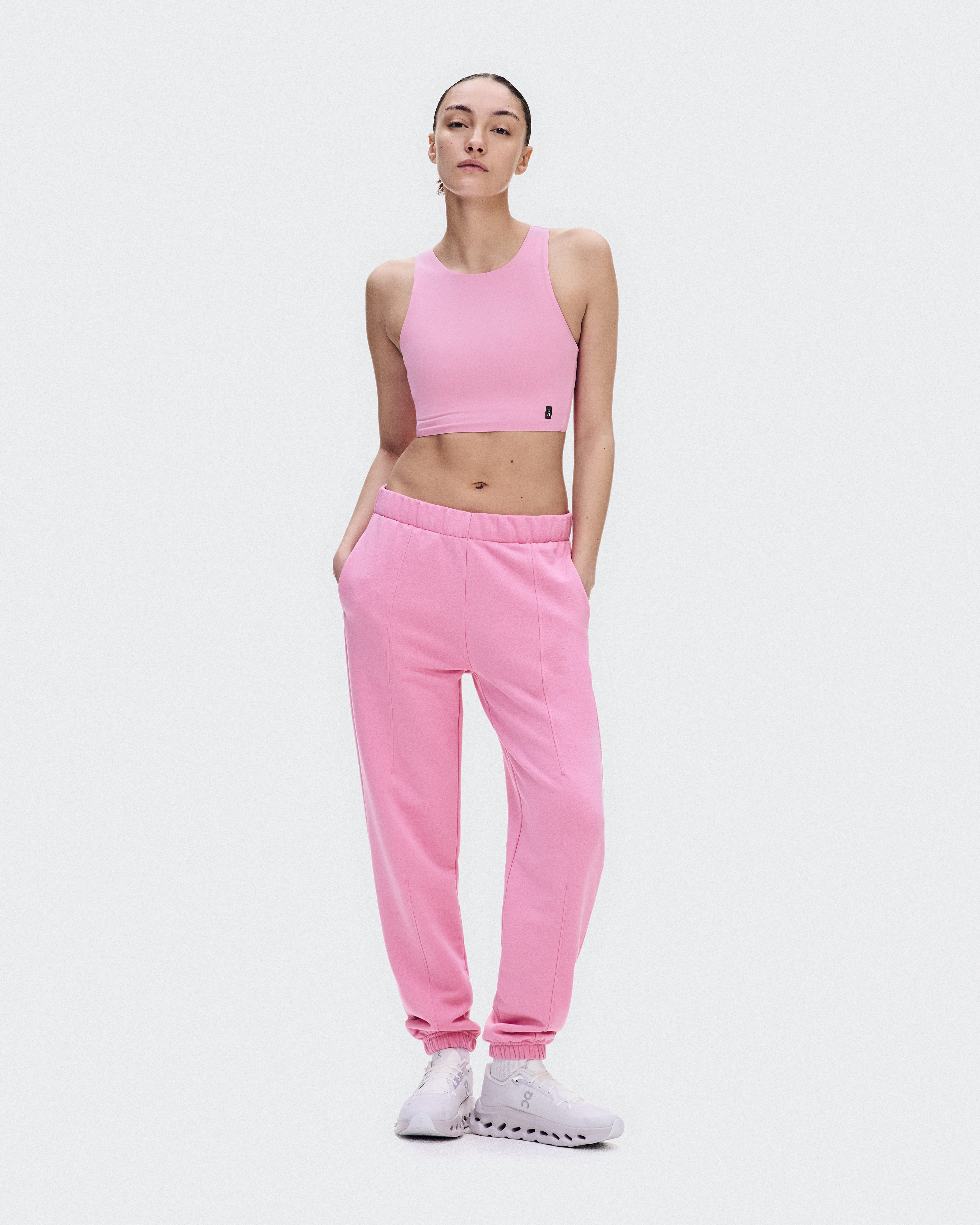 ウィメンズ Club Pants | Bubblegum | On 日本