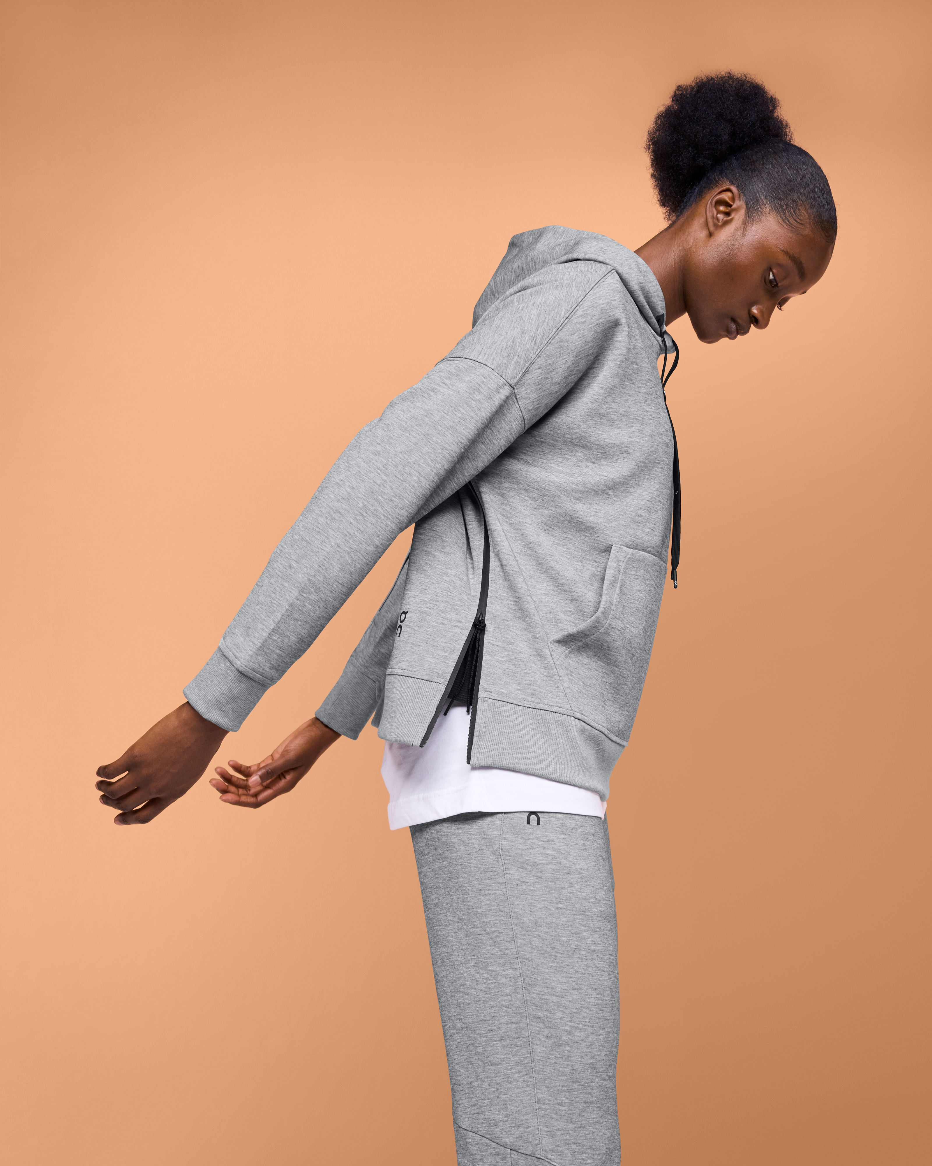 HoodieWomen / Grey / XL