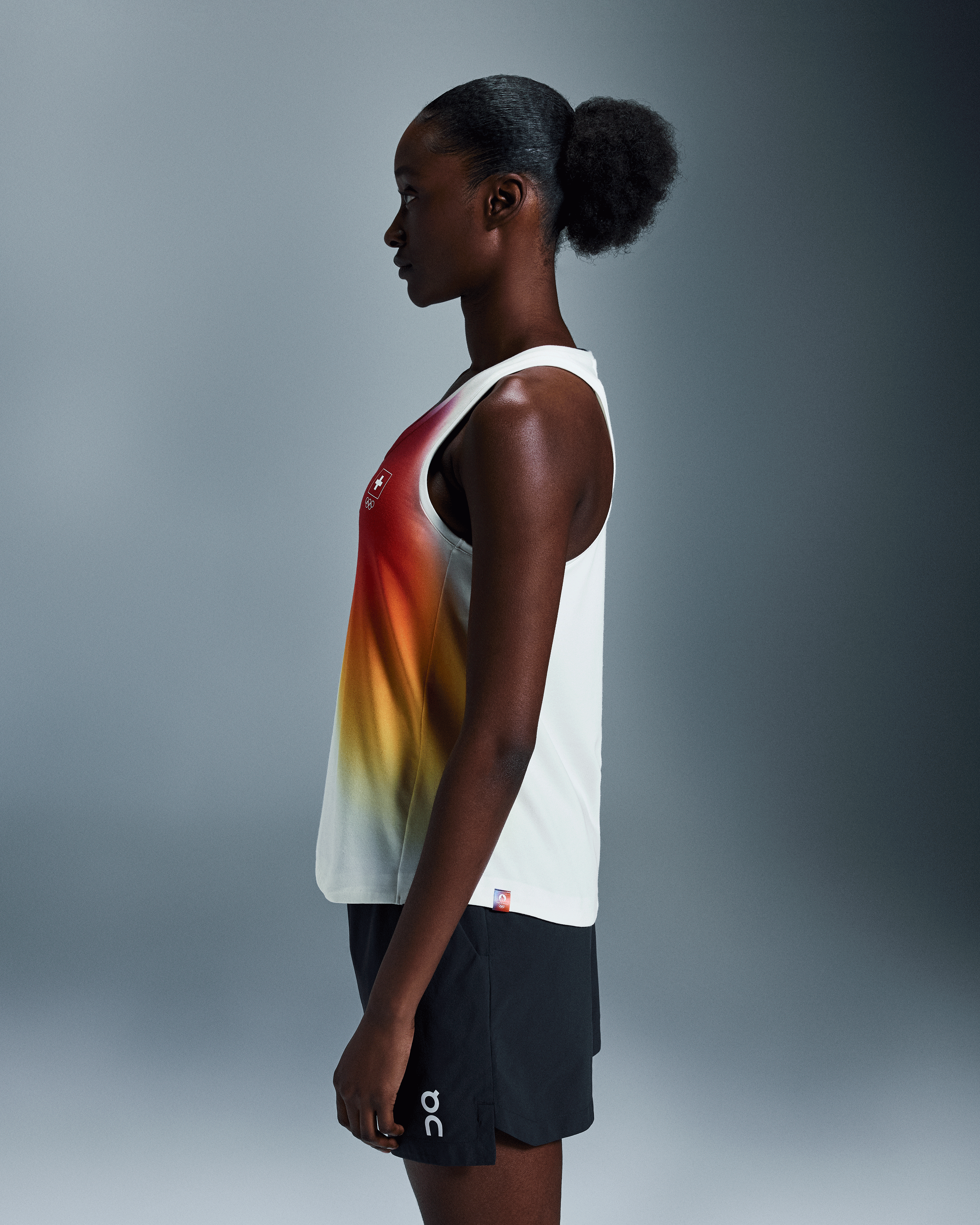 On Swiss Olympic Focus Tank Undyed-White Damen Oberteile