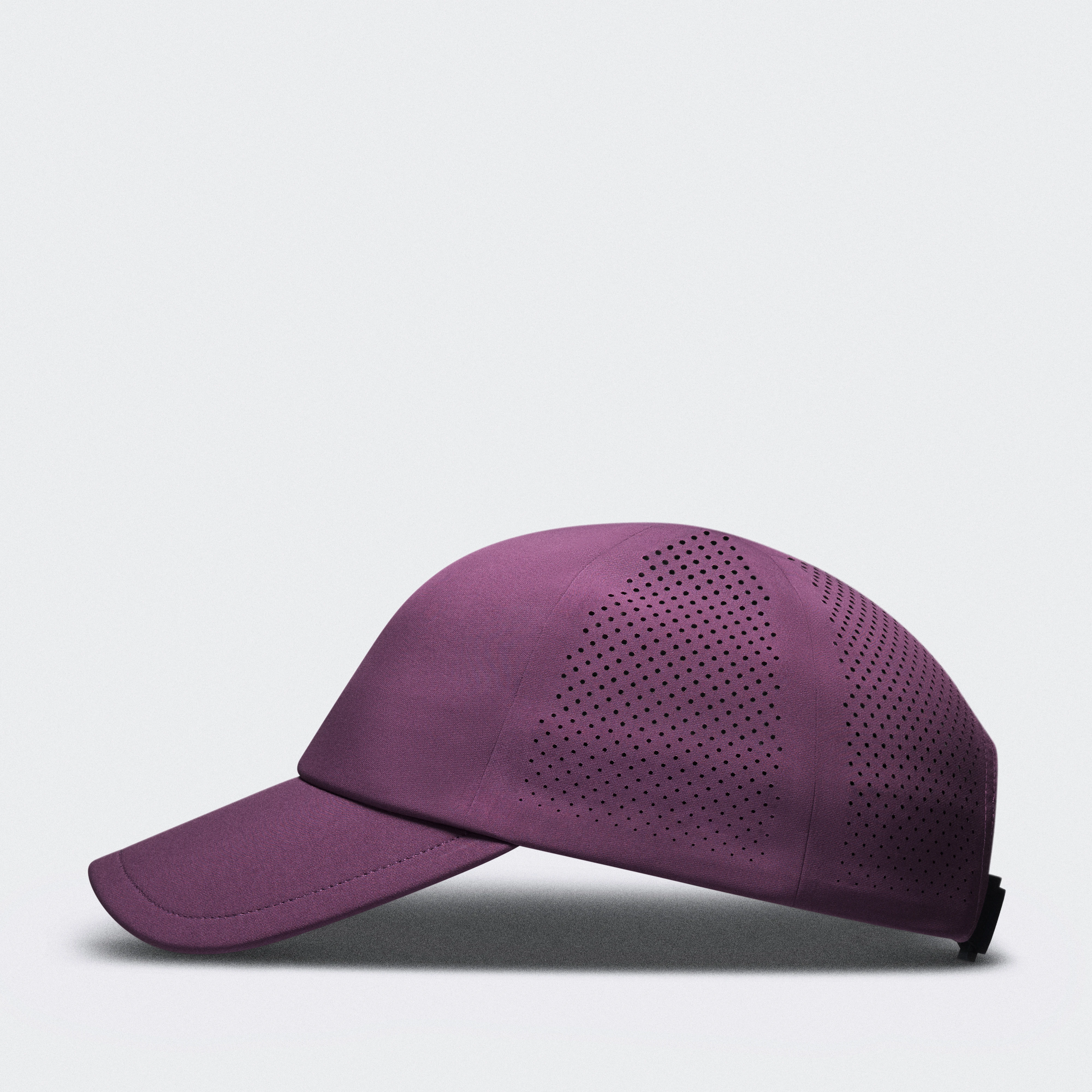 On Court Cap Cassis Unisex – Tennis, Leicht, Belüftet Kopfbedeckungen