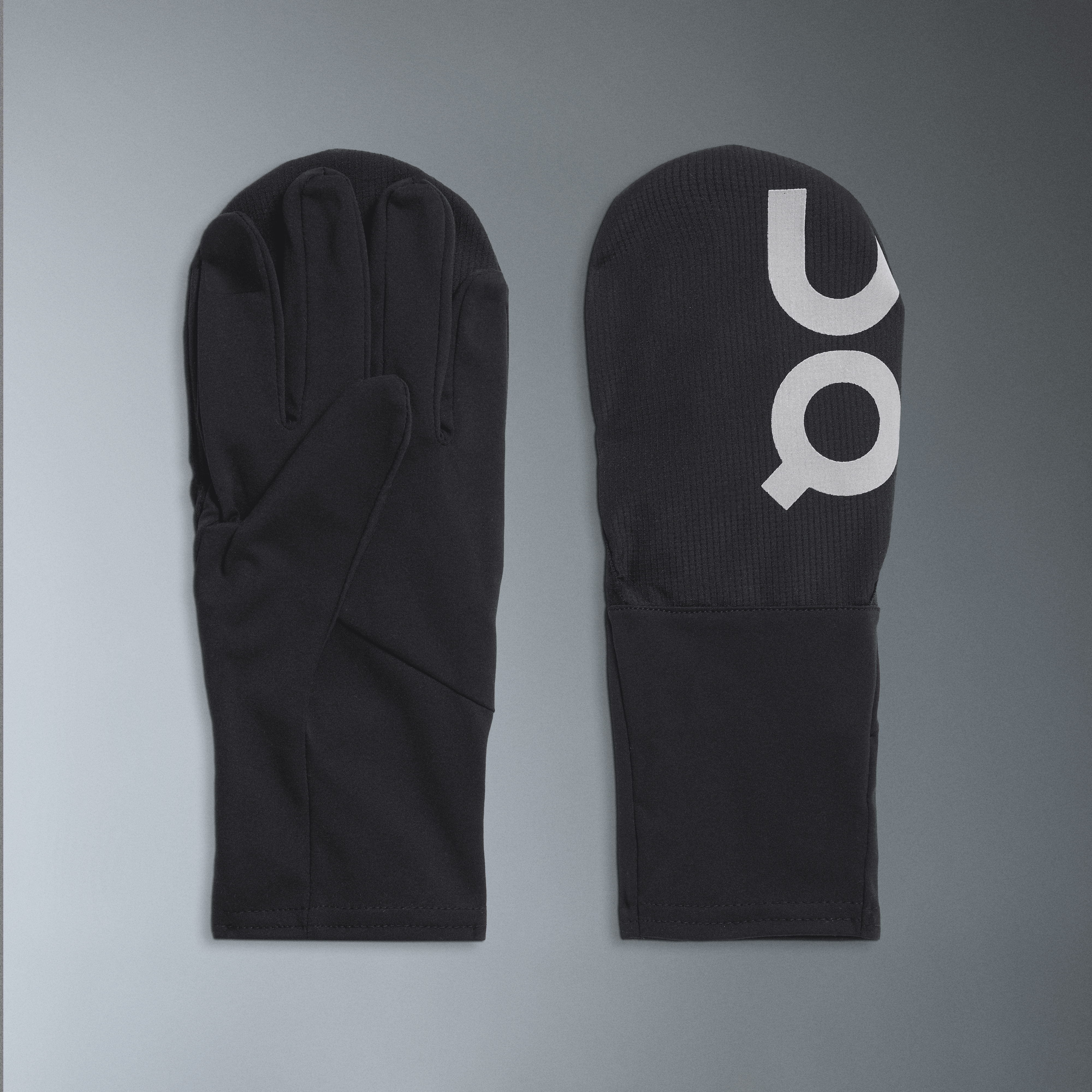 Core Glove in Black