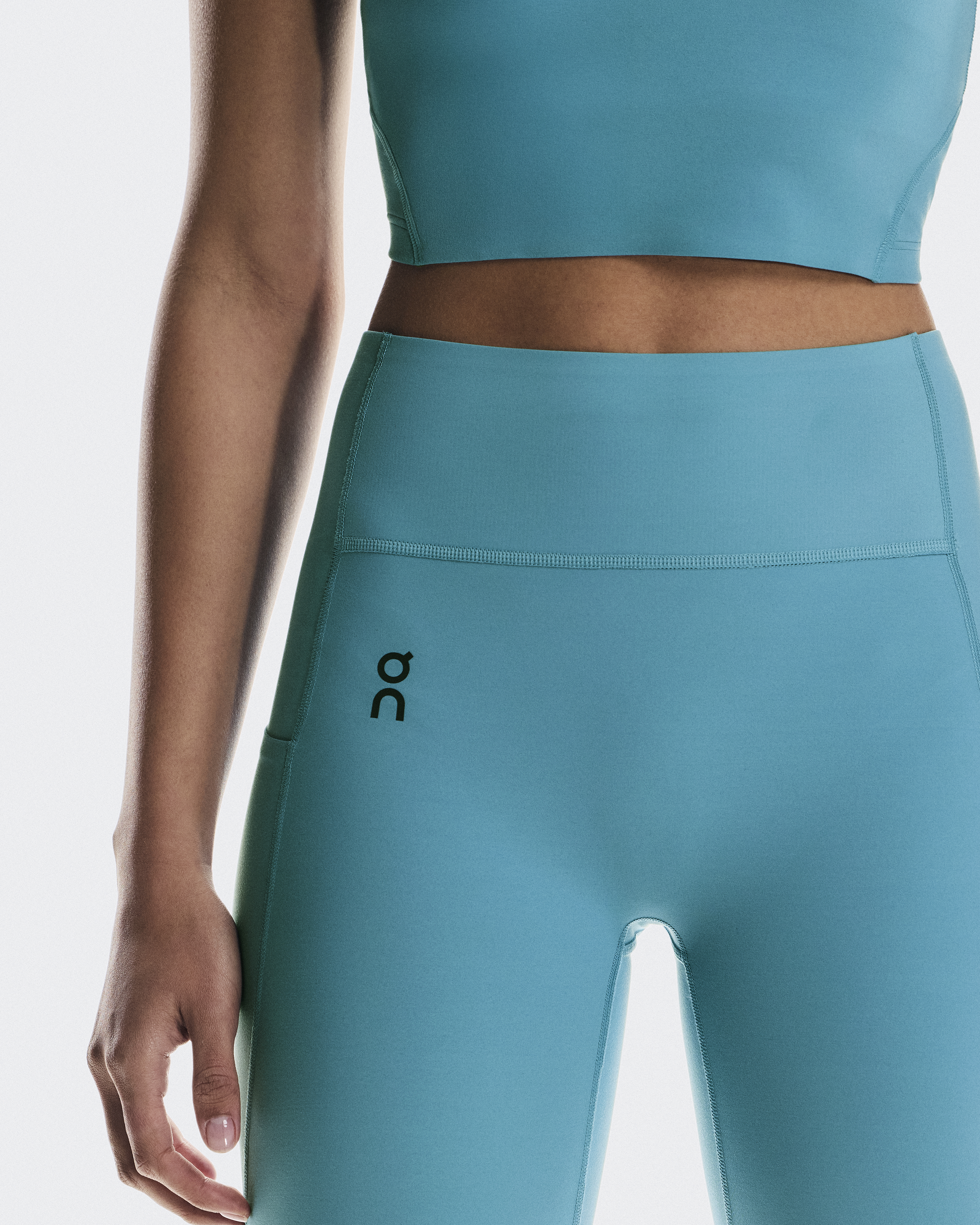 Women's Studio Tights Short | Blue | On United States