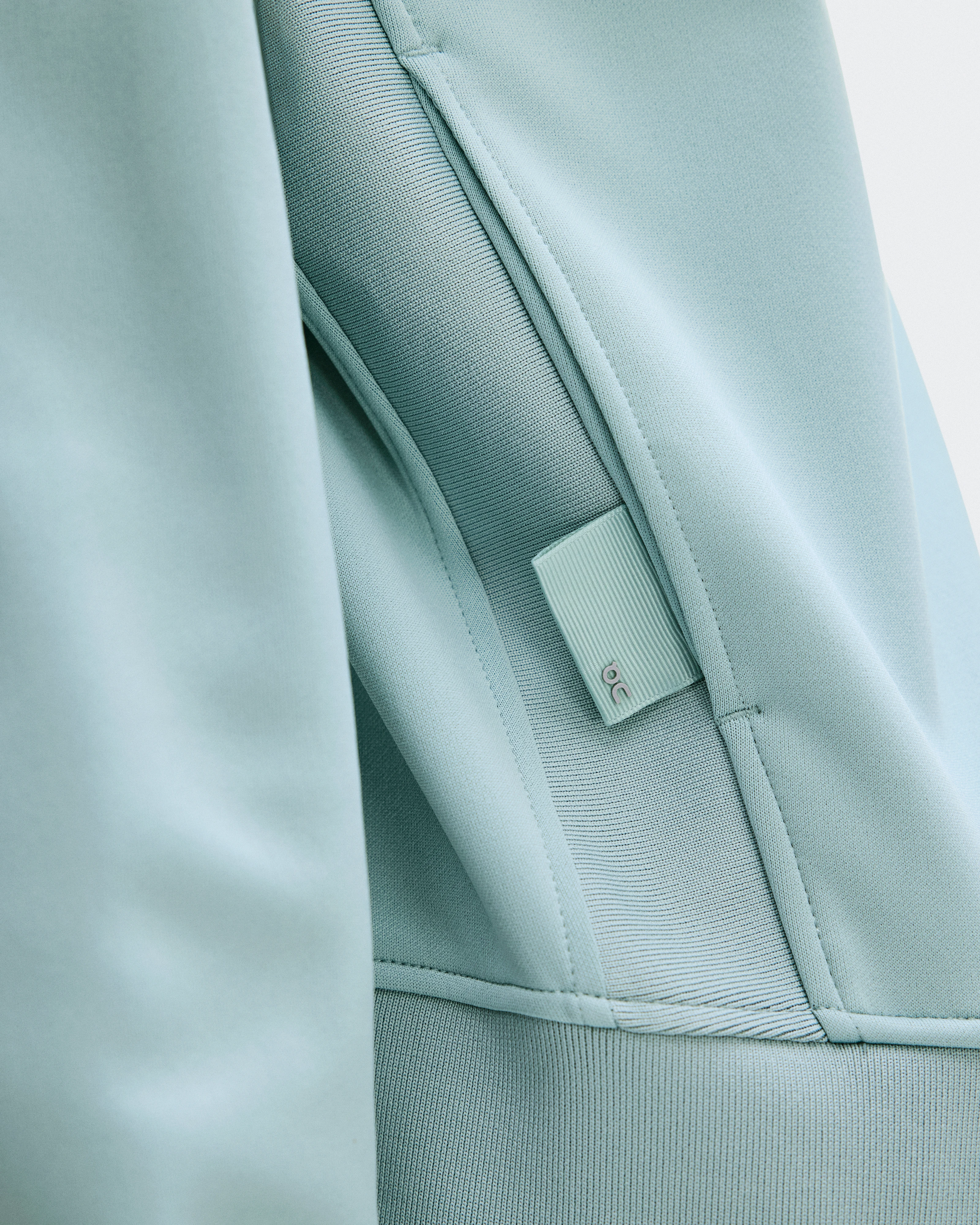 On Courtside Full-Zip Brook Women Jackets
