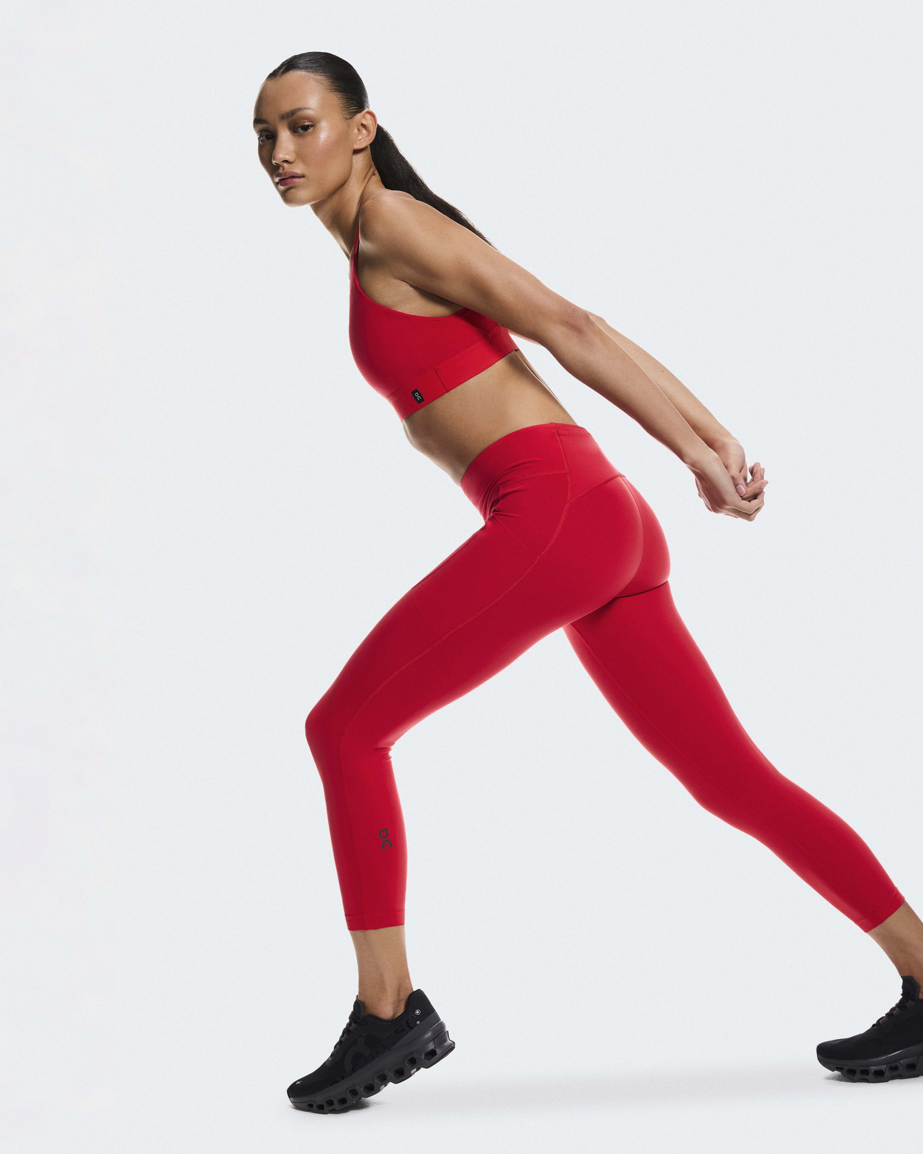 Women's Performance Tights 7/8 | Red | On United States