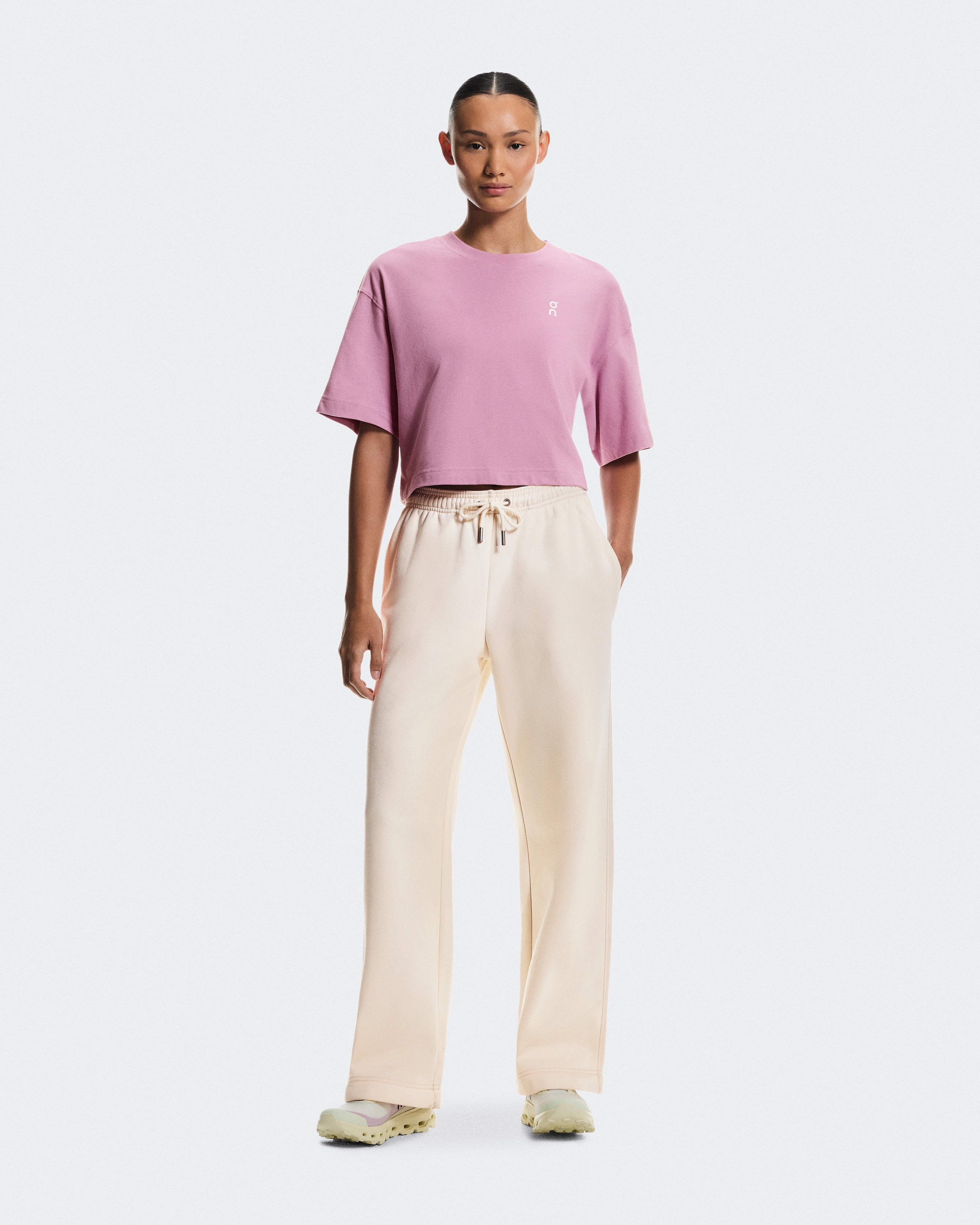 On Club Boxy-T Sakura Mujer Camisetas