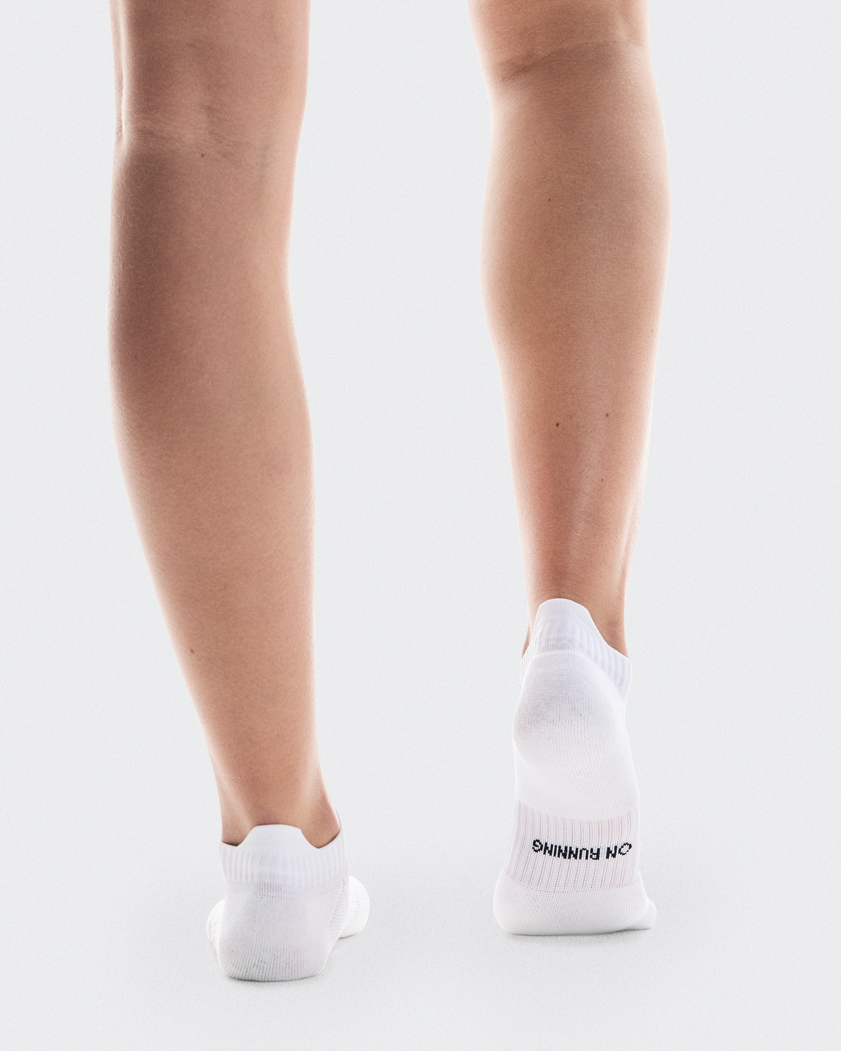 Core Run Sock Low 2PUnisex / White / 47 - 49