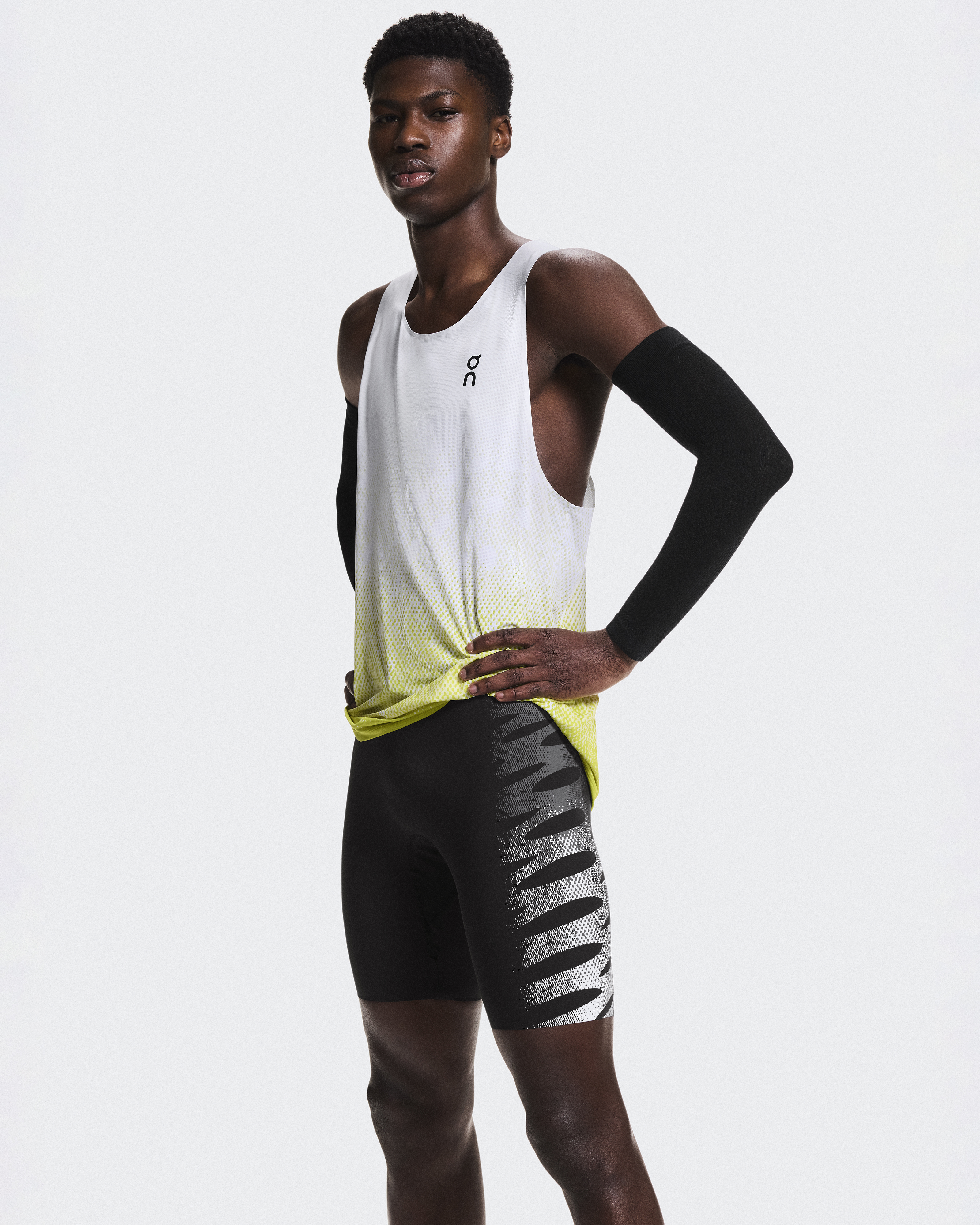 Men's Zero Half Tights | Grey & White | On Japan