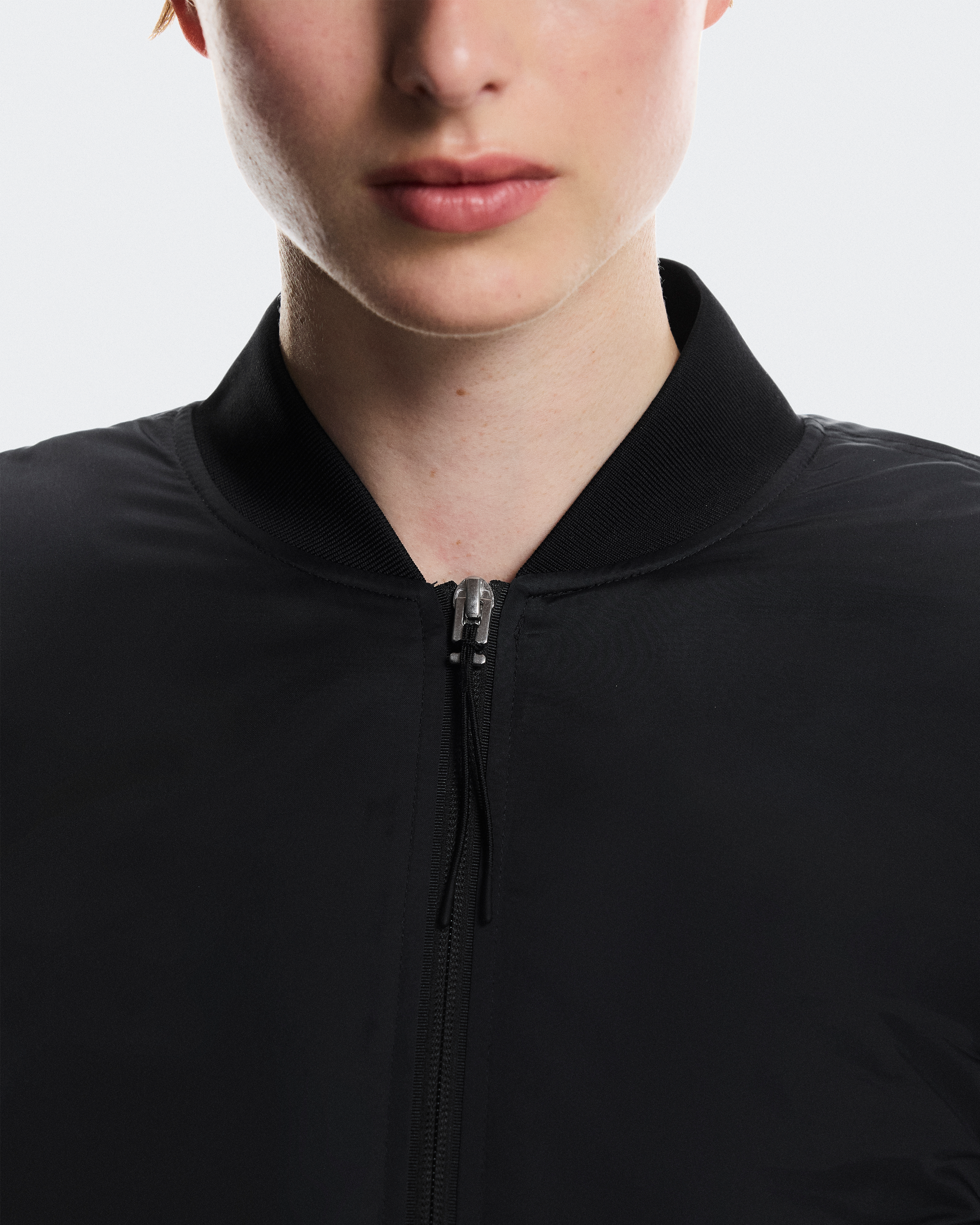 Bomber JacketWomen / Black / L