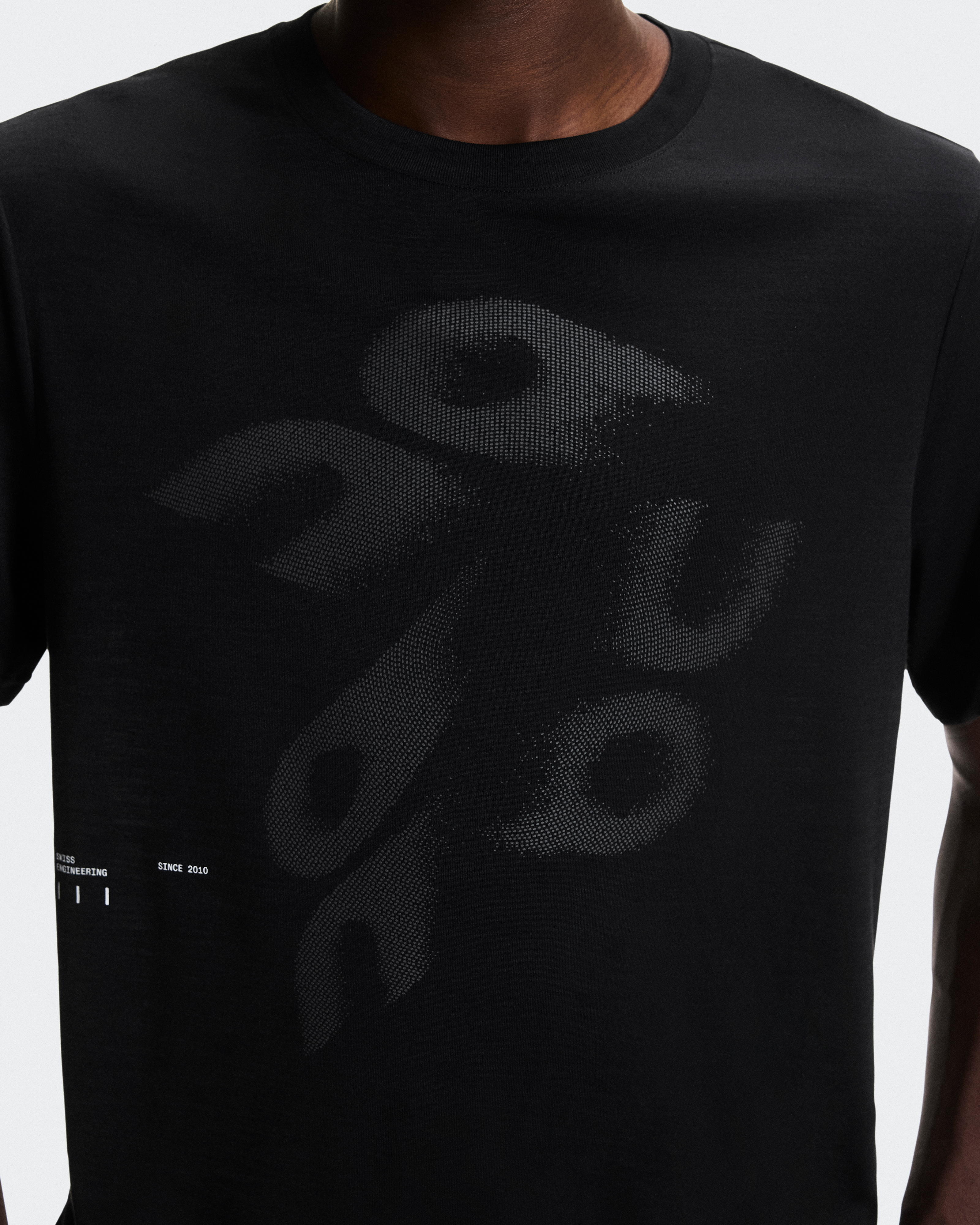 Core Volt-TMen / Black / M