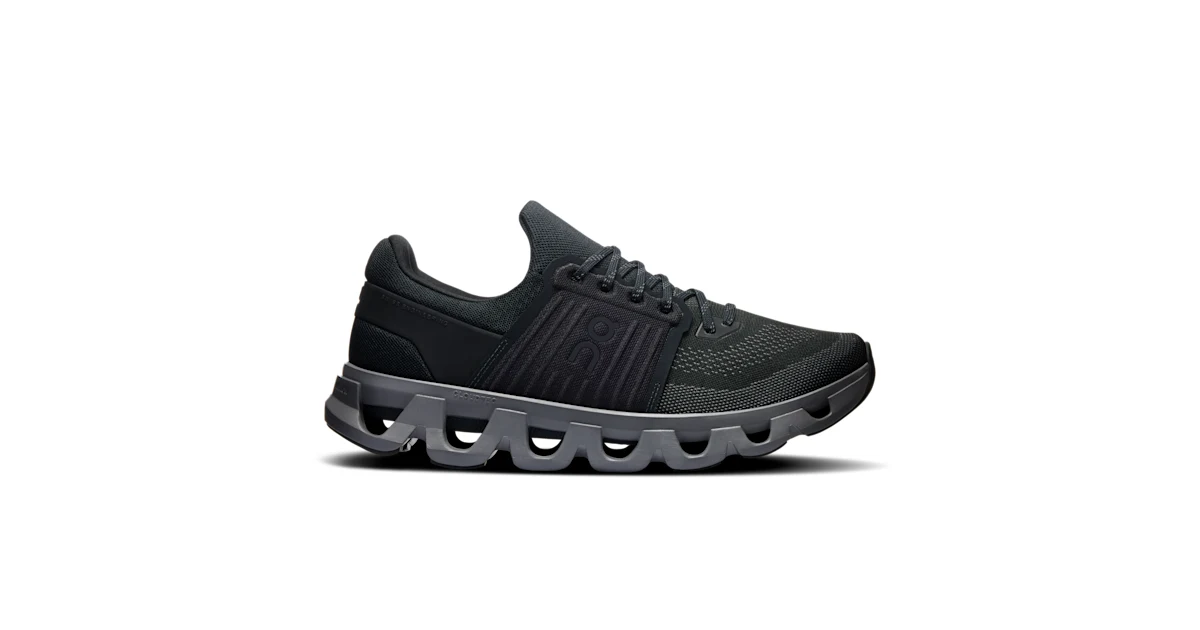 Tenis Cloudswift 4 AD negros para hombre · On