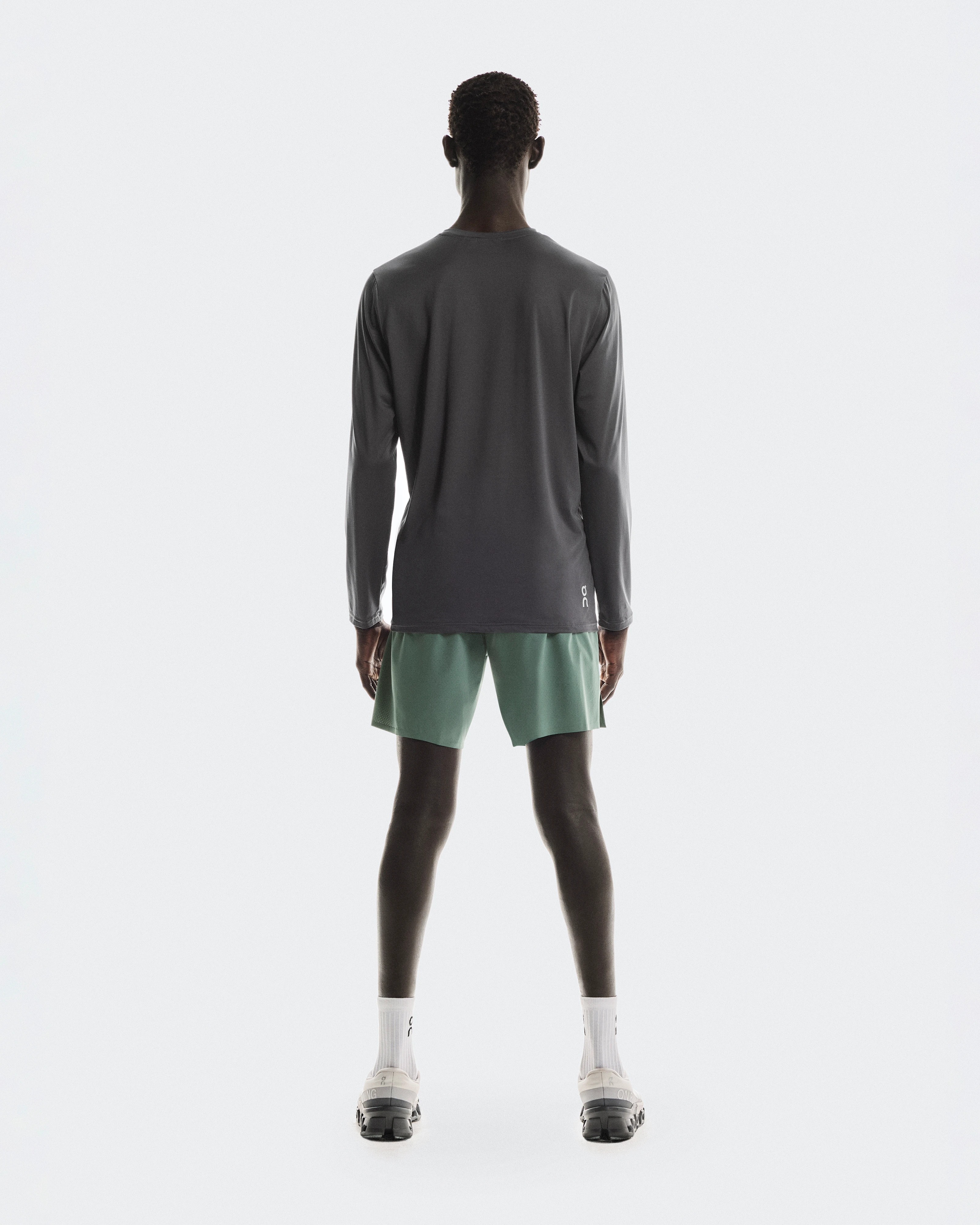 On 7" Performance Shorts Olive Men Shorts