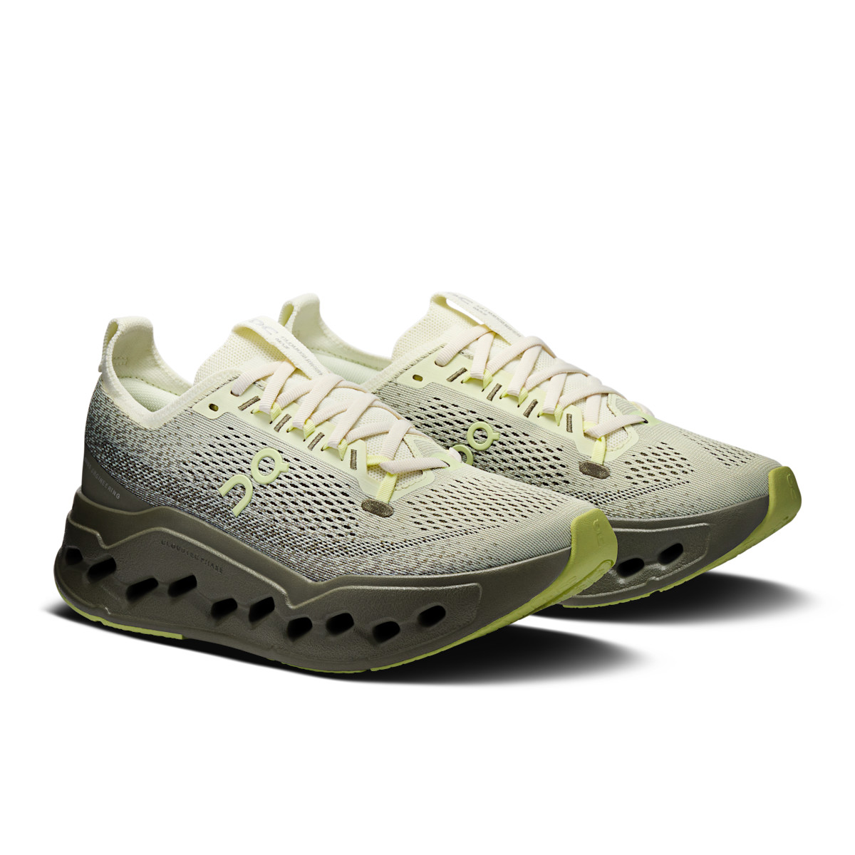 Women's Cloudsurfer Max Wide