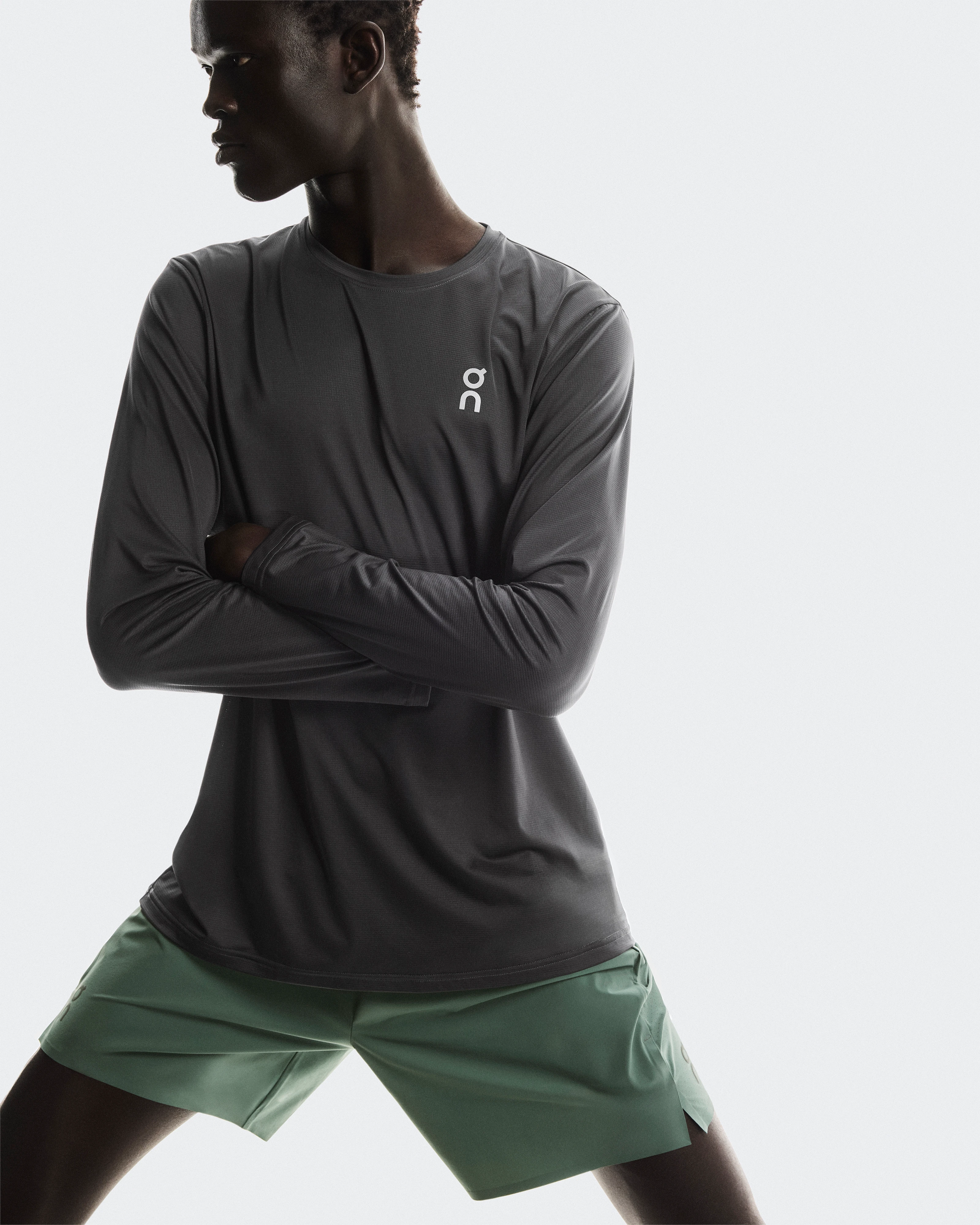 On 7" Performance Shorts Olive Men Shorts