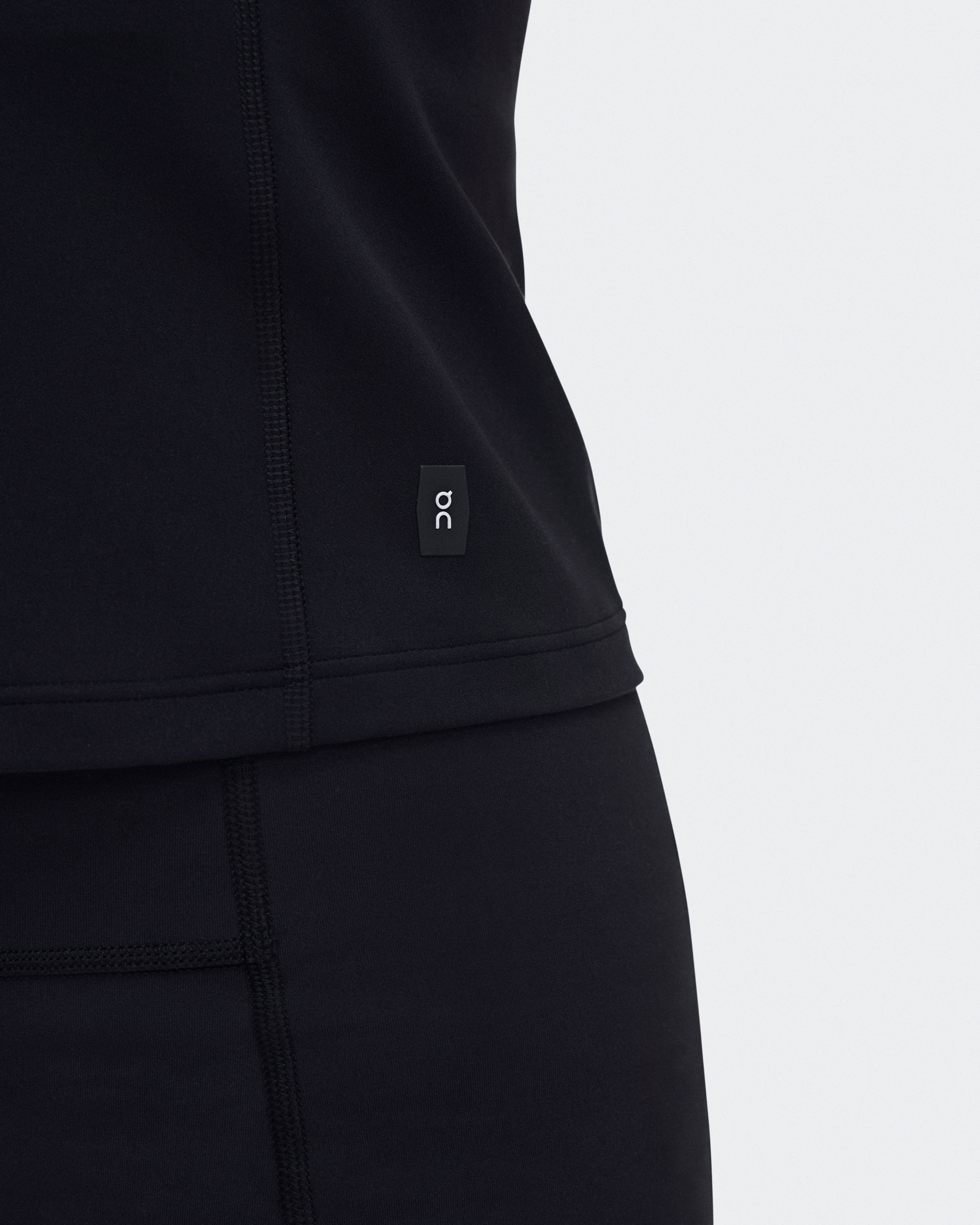 Studio TankWomen / Black / L