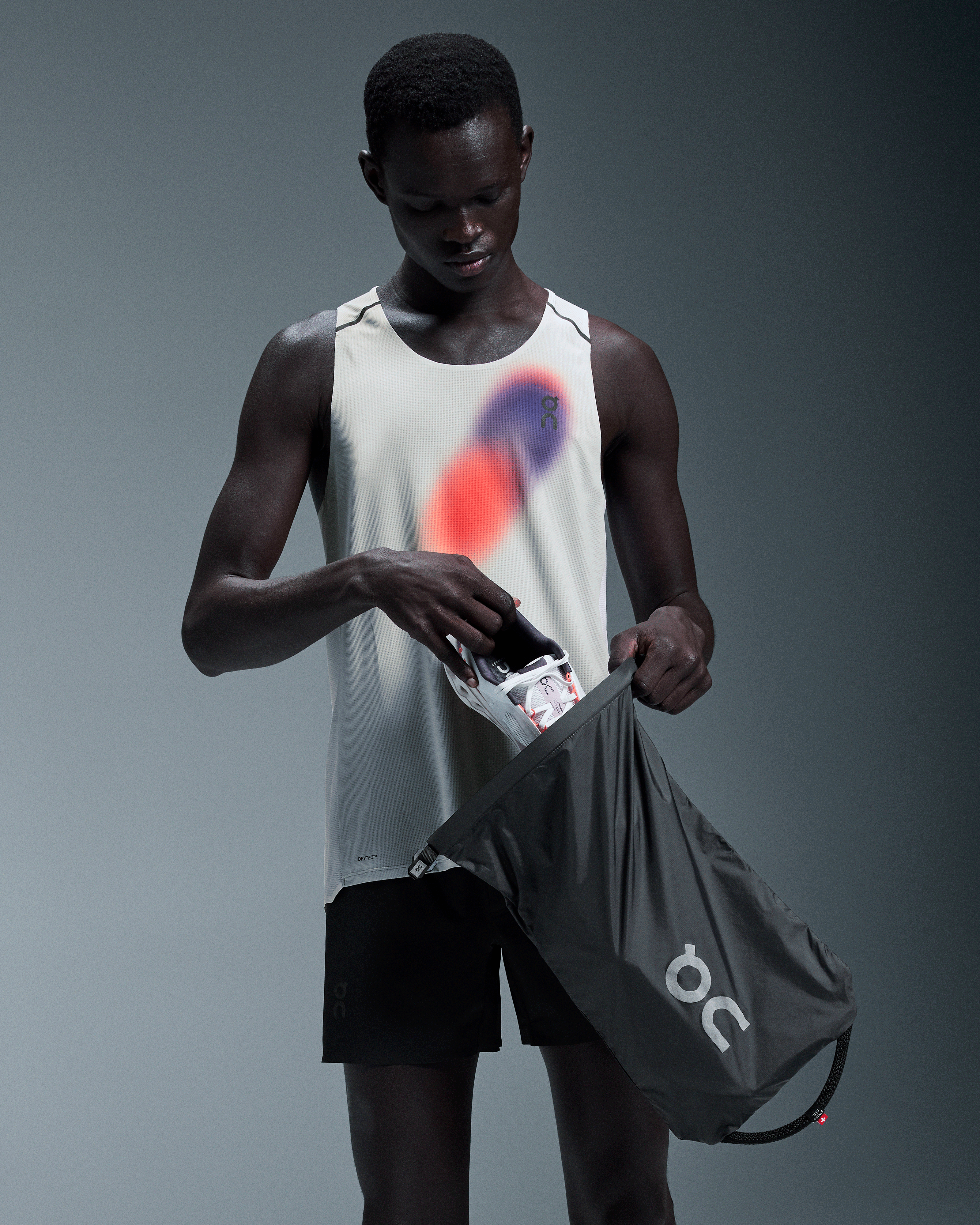 赤字超特価，定番人気 アクター ナップサック バック シューズケース