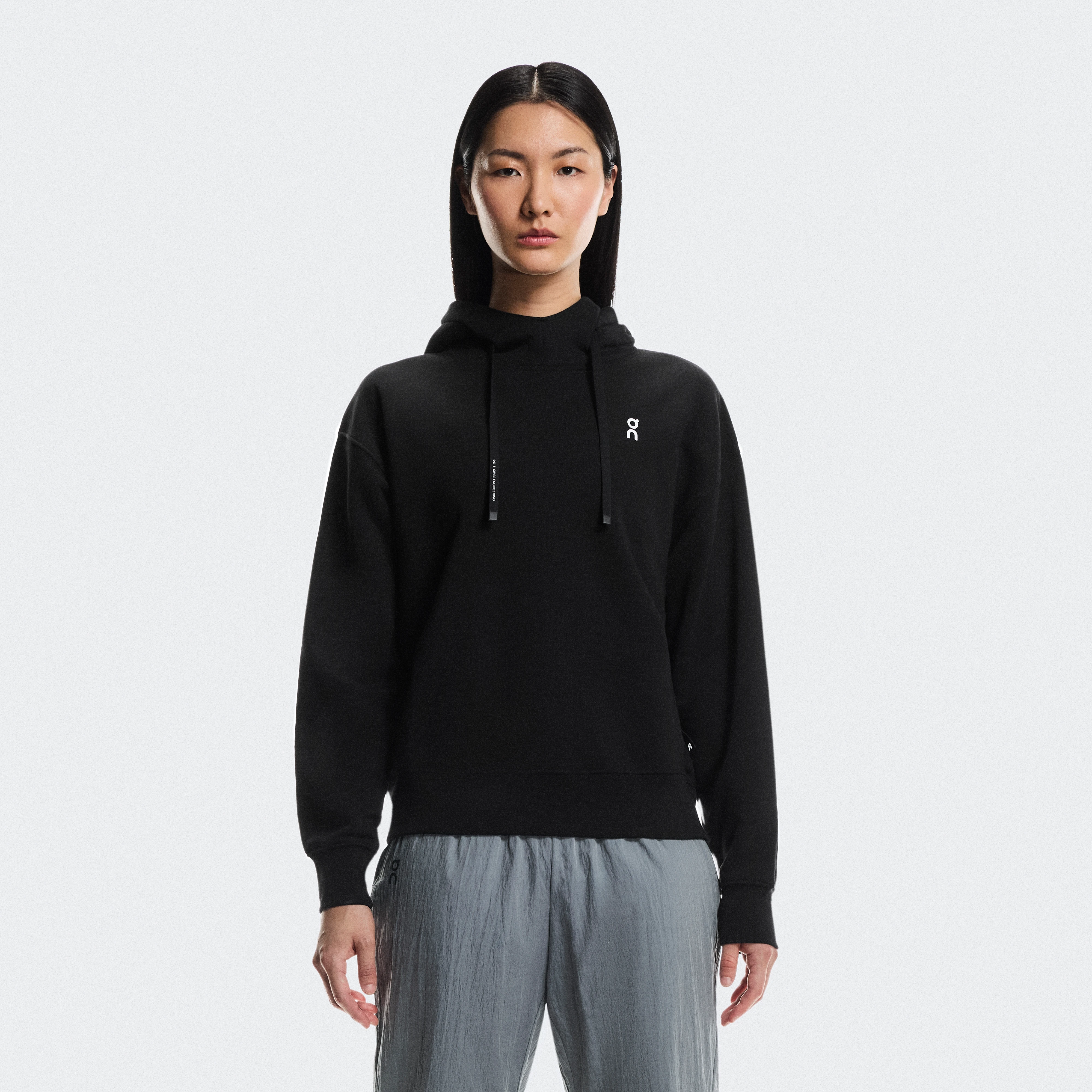 On Club Hoodie Smash Black Purple Women Women – Recovery, all-day wear, lifestyle Hoodies and sweatshirts