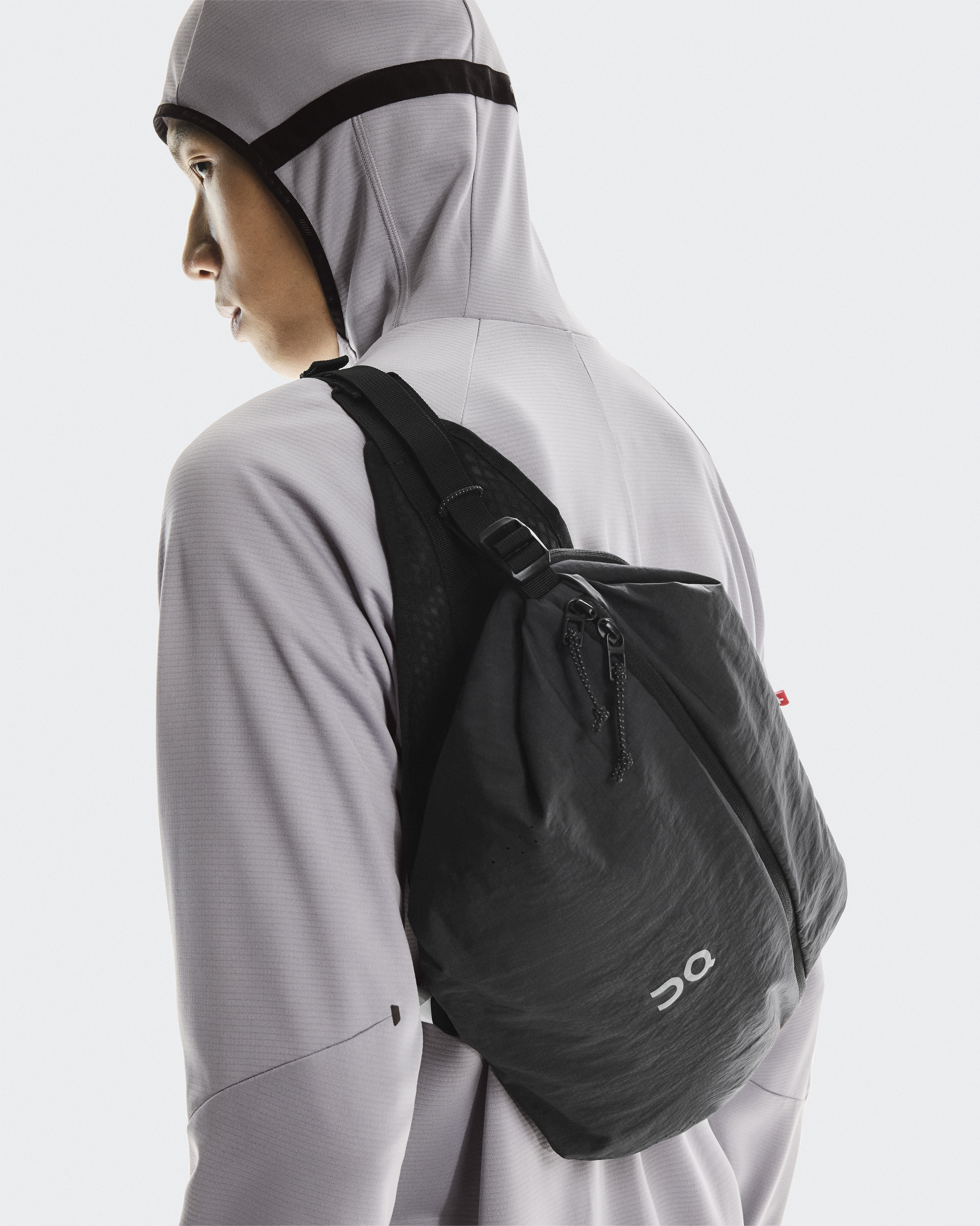 【新品】On Sling Pack 9L ブラック ショルダーバッグ Sling Pack 9L | Black | On Japan