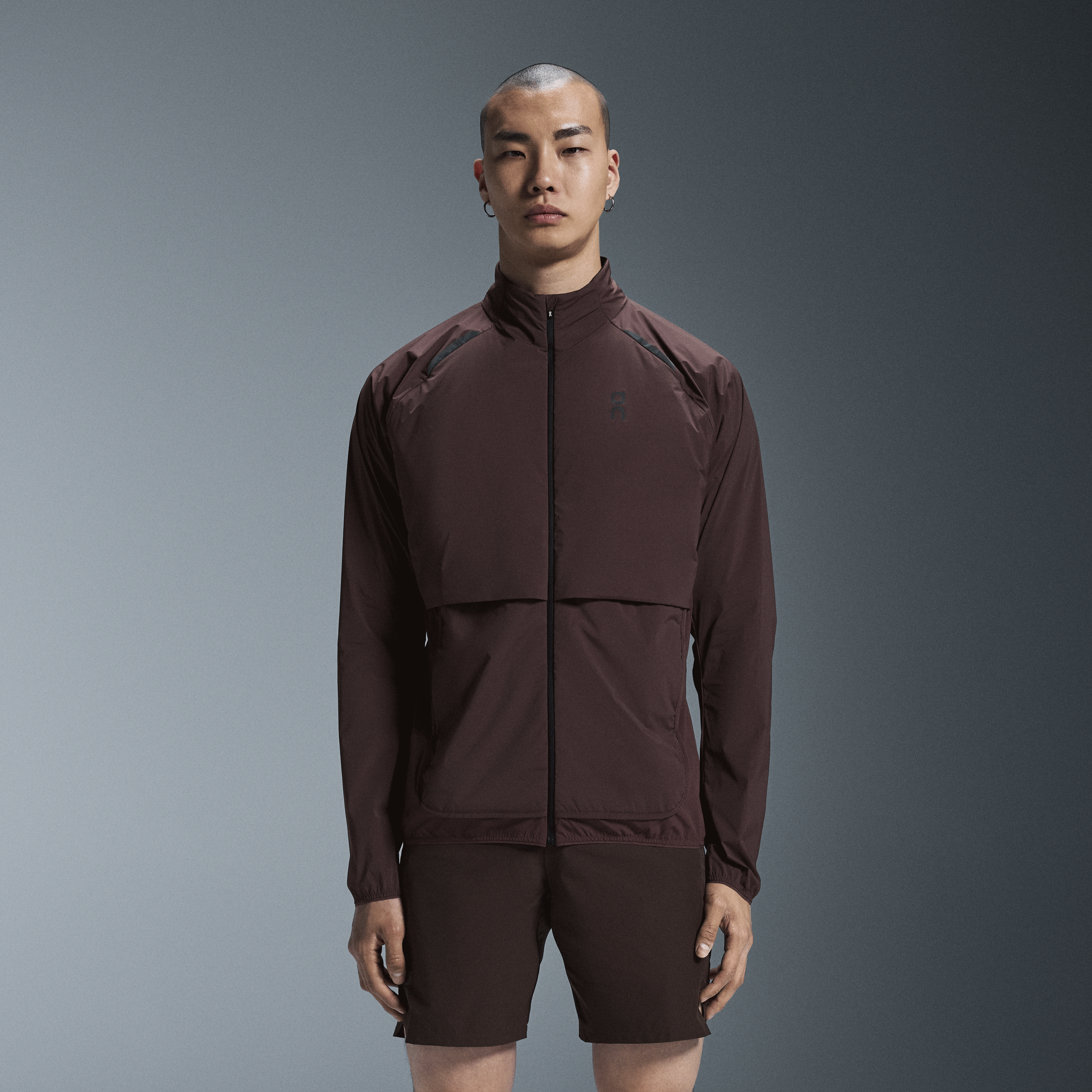 盆割引 ON/オン Active Jacket メンズM 新品未使用品 盆割引 ON/オン Active Jacket メンズM 新品未使用品 On公式