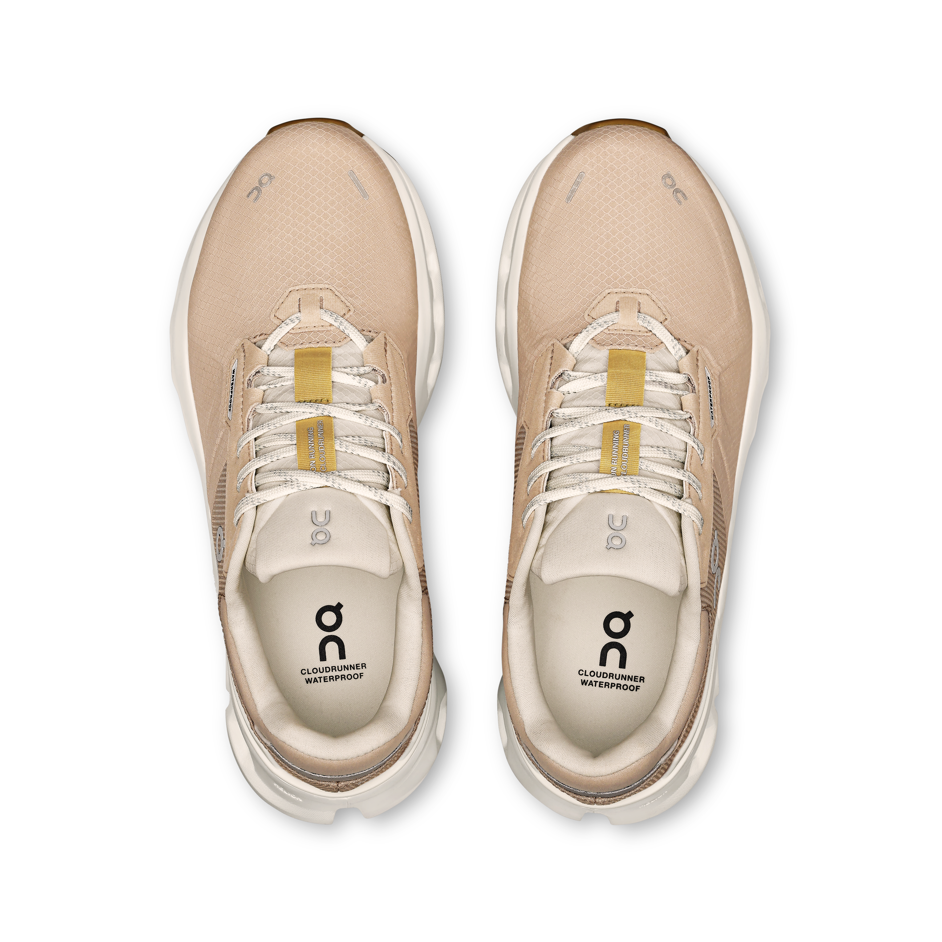 国内配送 On W CLOUDRUNNER 2 WATERPROOF SAND/DEW ウィメンズ Cloudrunner 2 Waterproof | ベージュ | On 日本