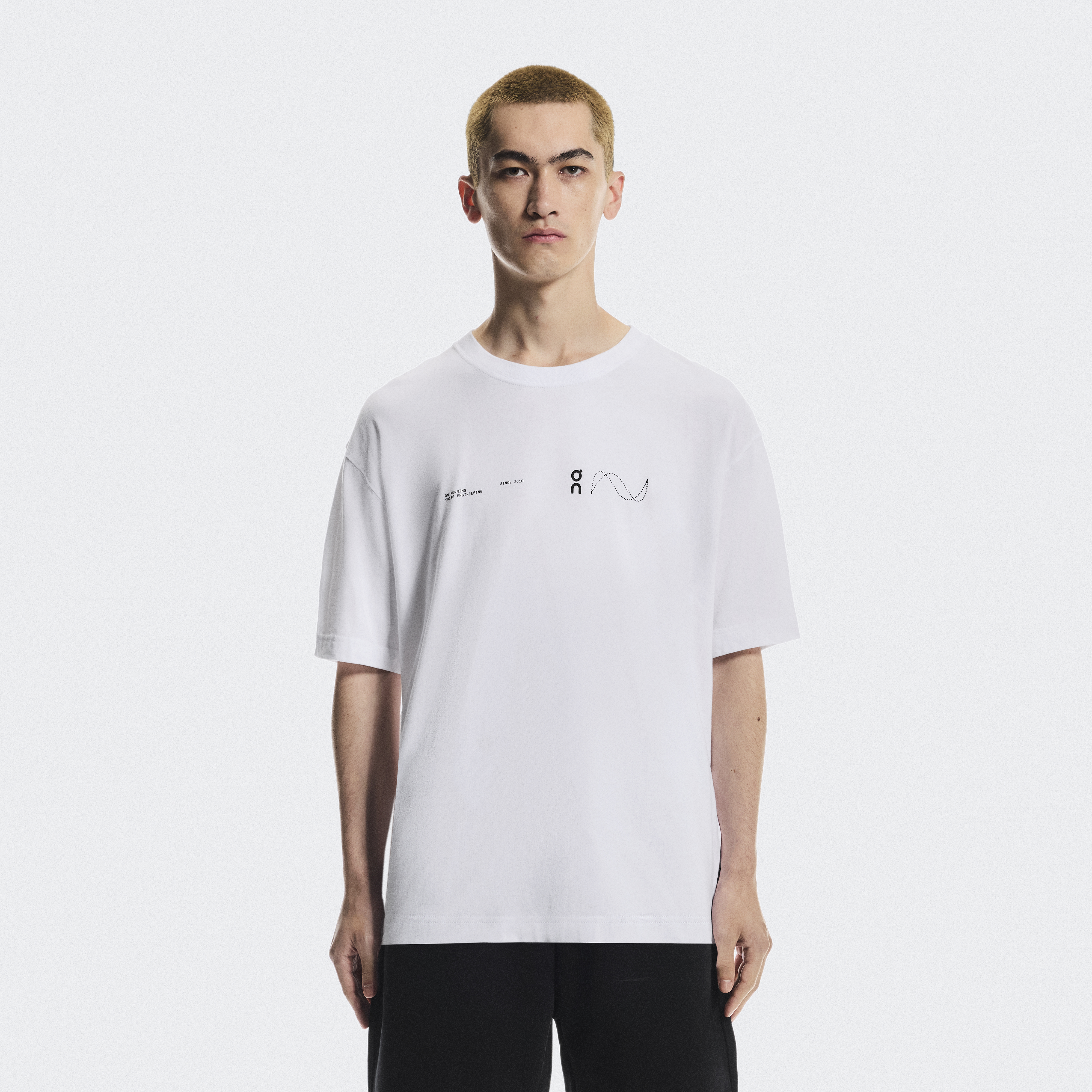 Club-T Avant Short-Sleeve Shirt in White