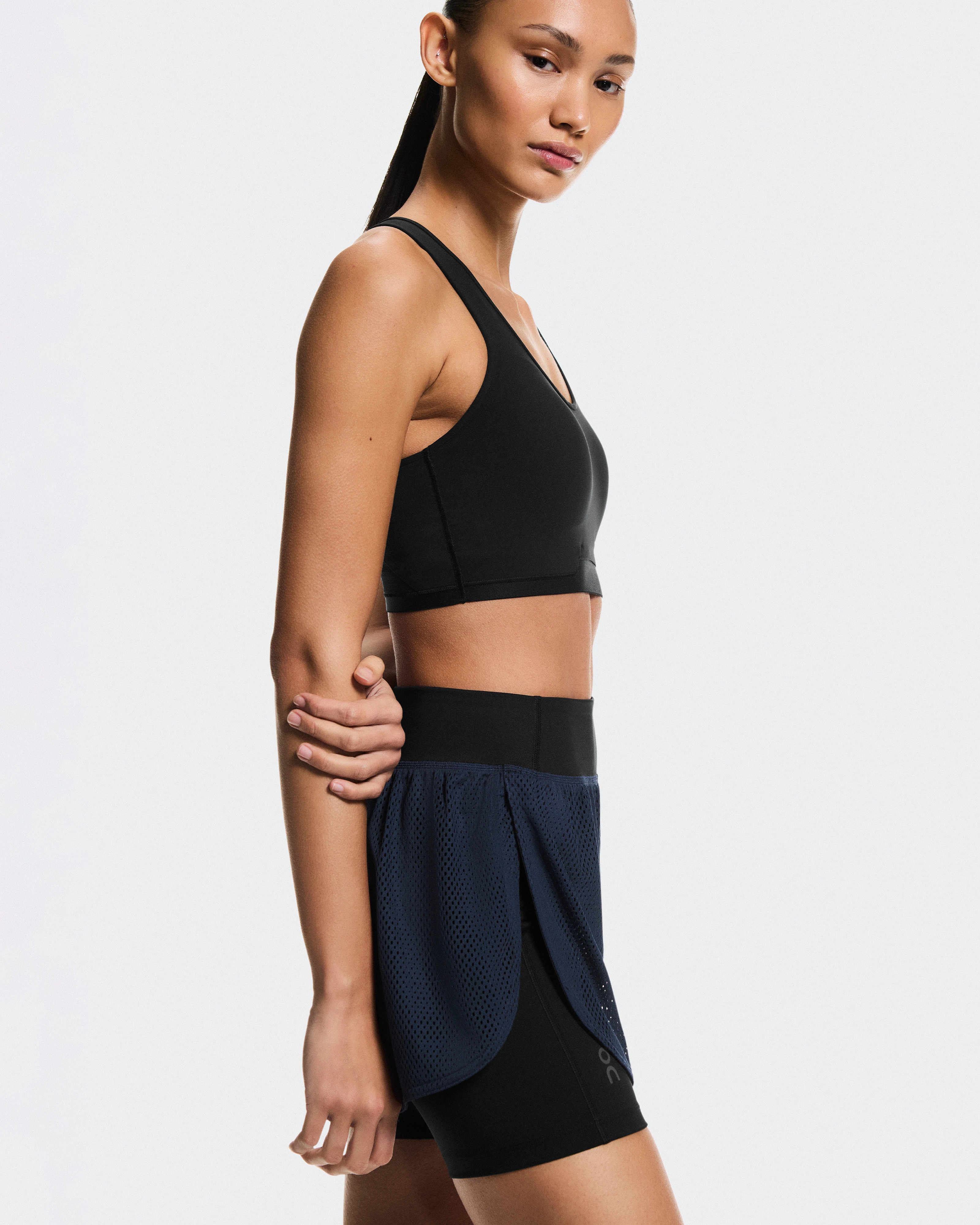 On Train Volt 2-in-1 Shorts Navy Women Shorts