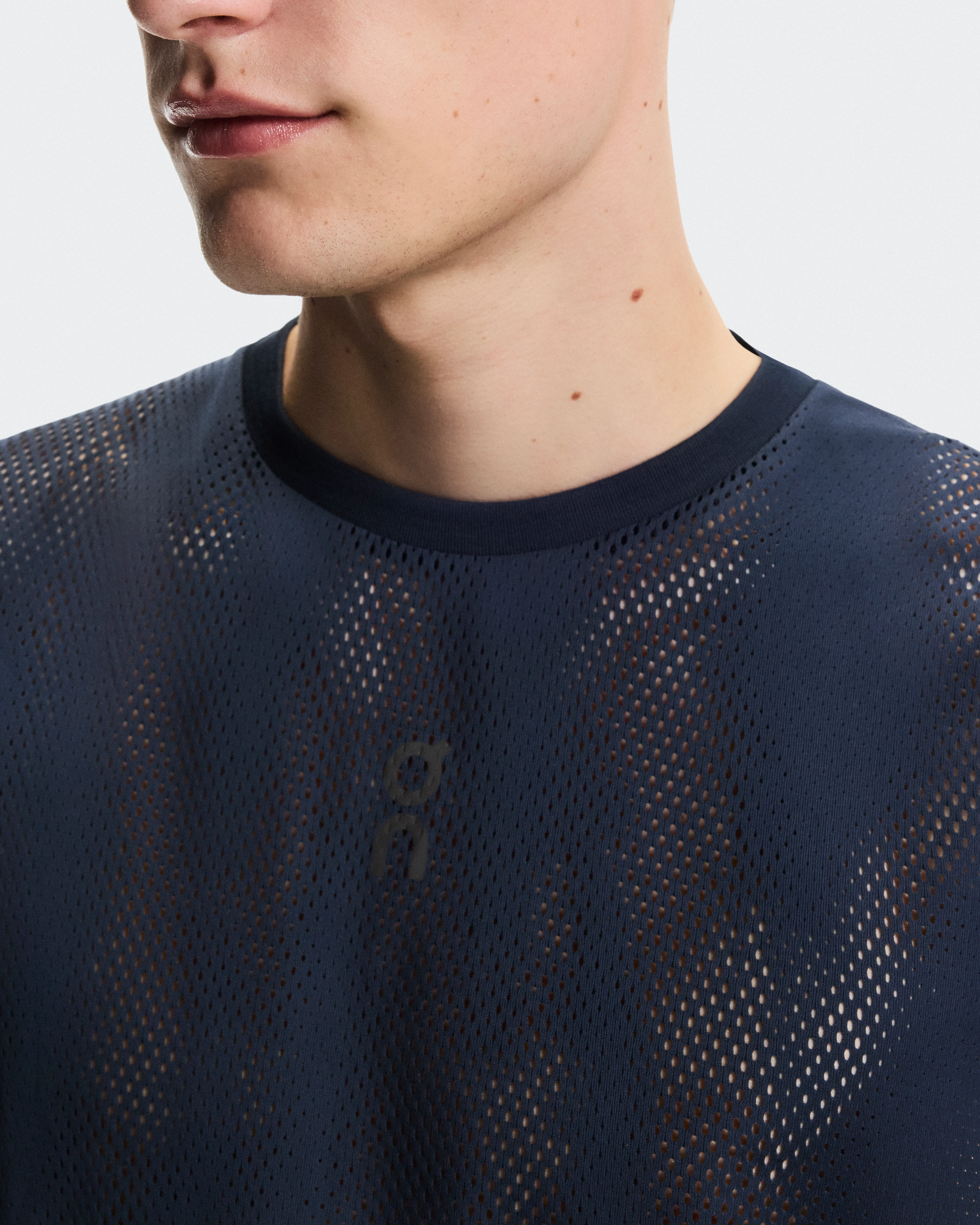 On Train Volt Tank Navy Men Tops and t-shirts