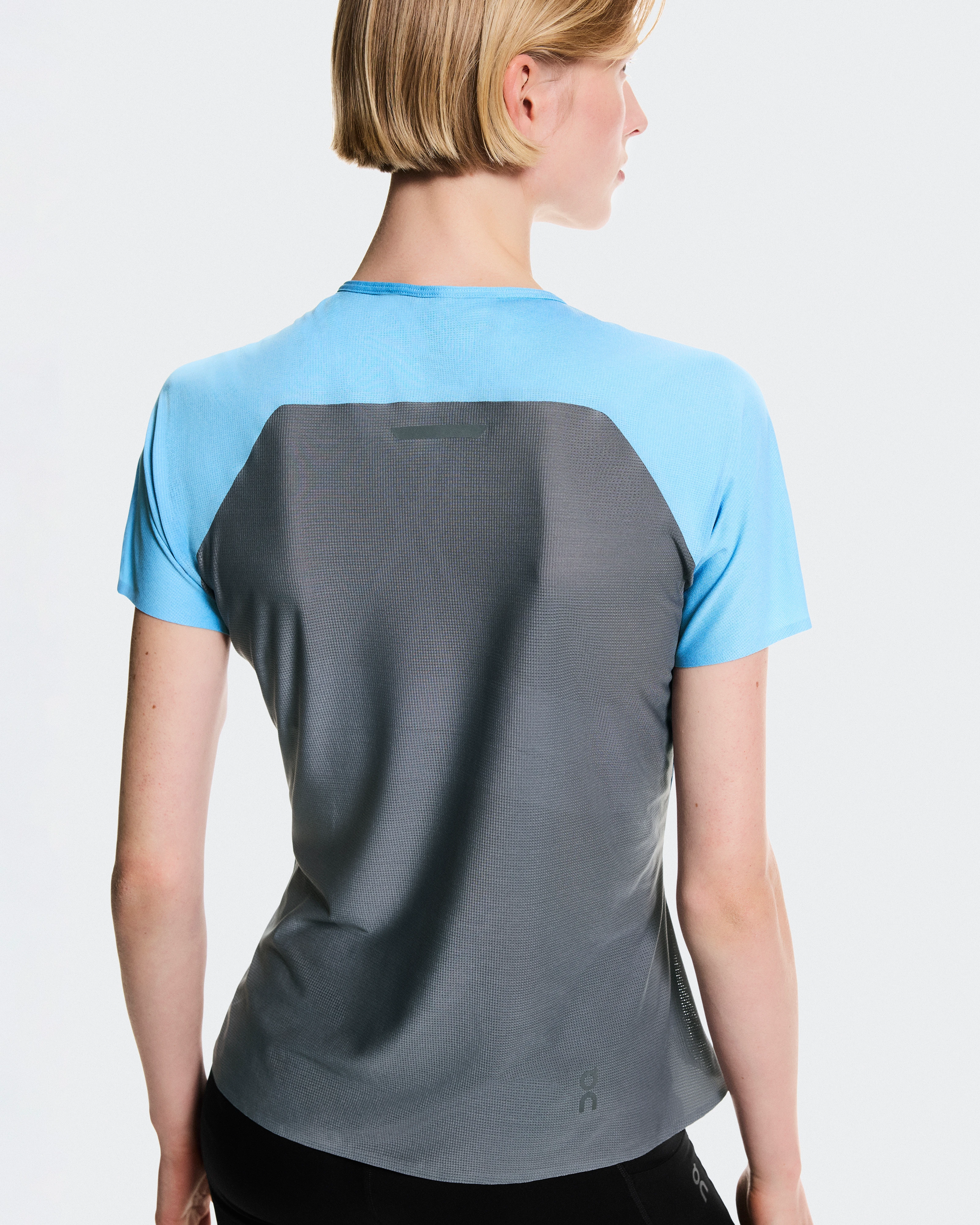 On Performance-T Gourami & Rock Women Tops and t-shirts