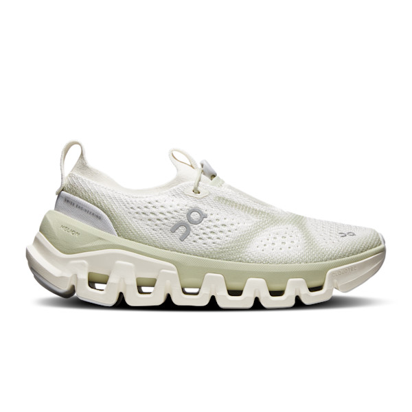 Women's Cloud X Tempo FP Movement