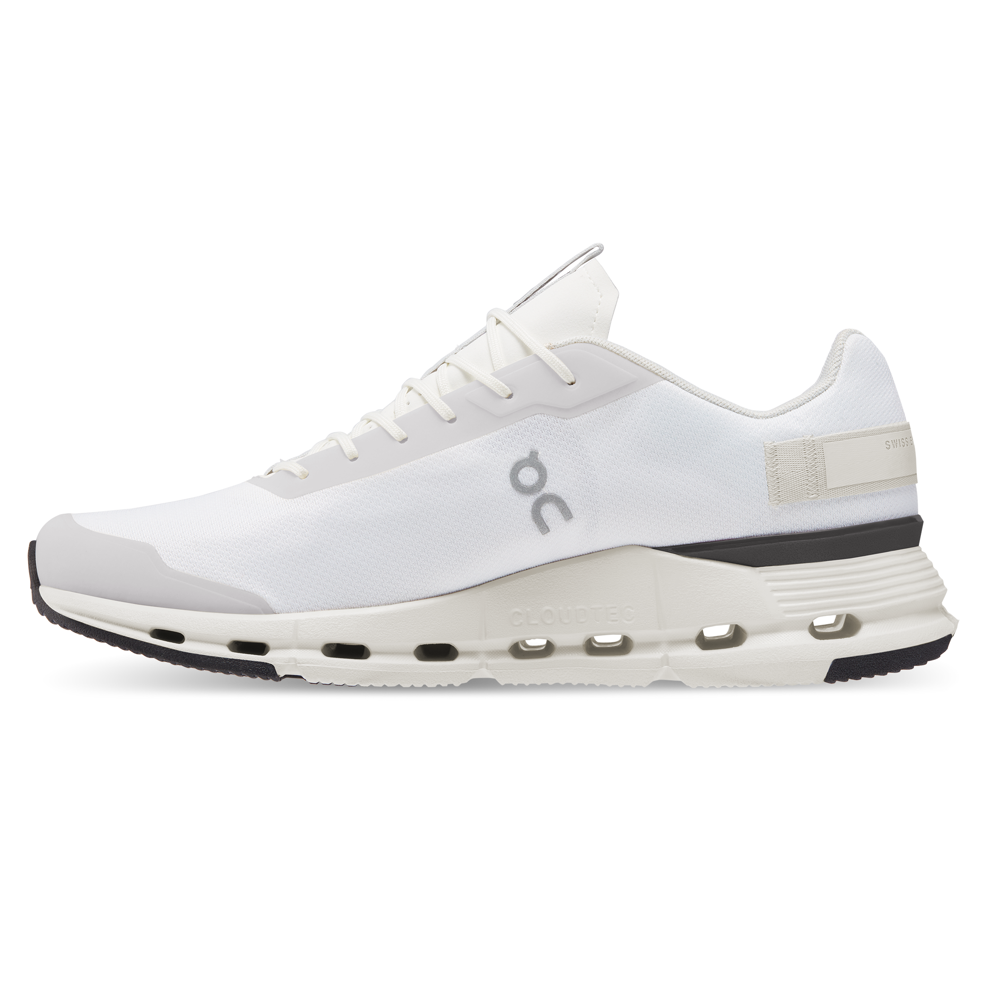On Running Women's Cloudnova Form Eclipse Trainers in White