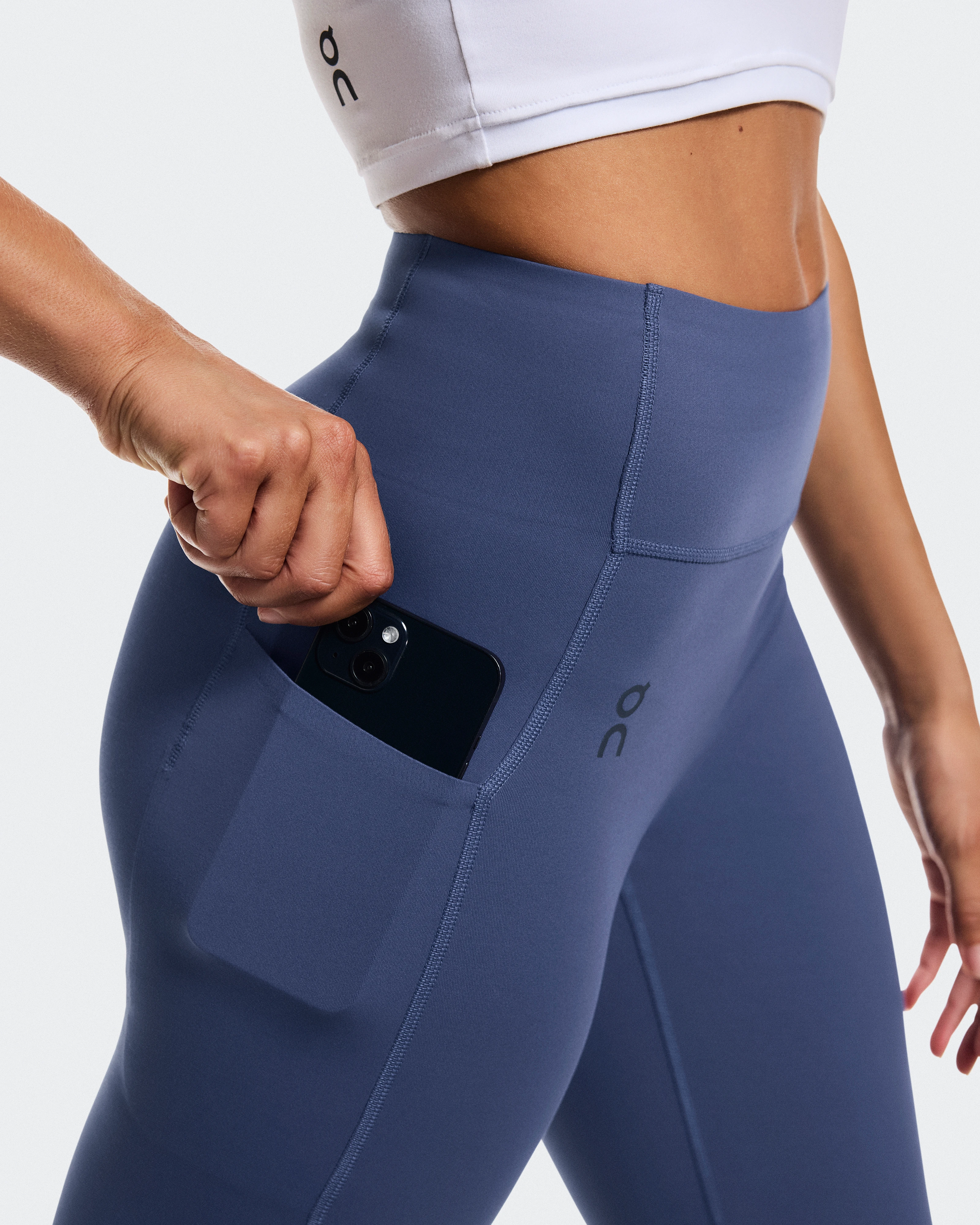 On Studio Flared Tights 32" Acai Women Tights