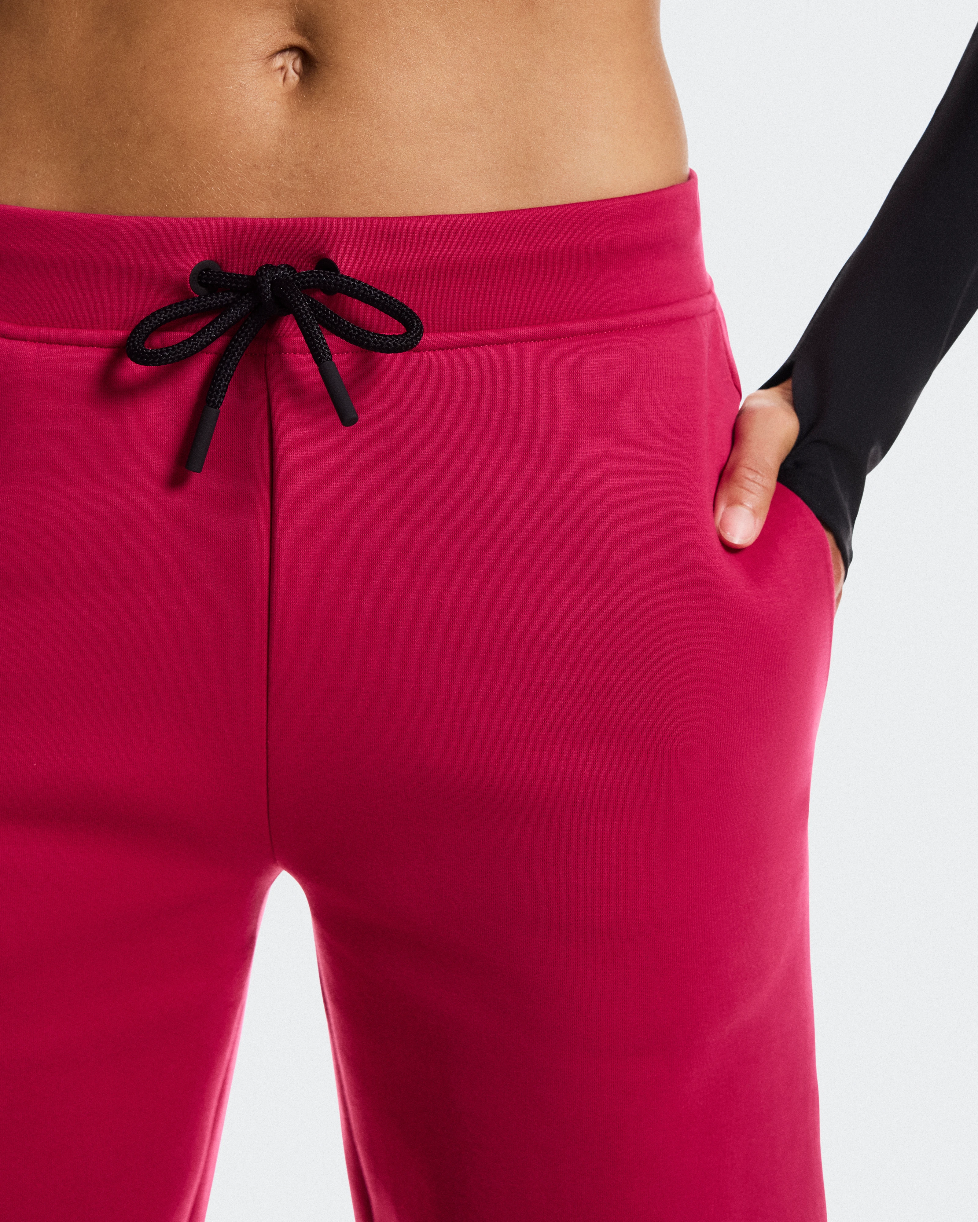 On Focus Tech Sweatpants Grenadine Women Pants