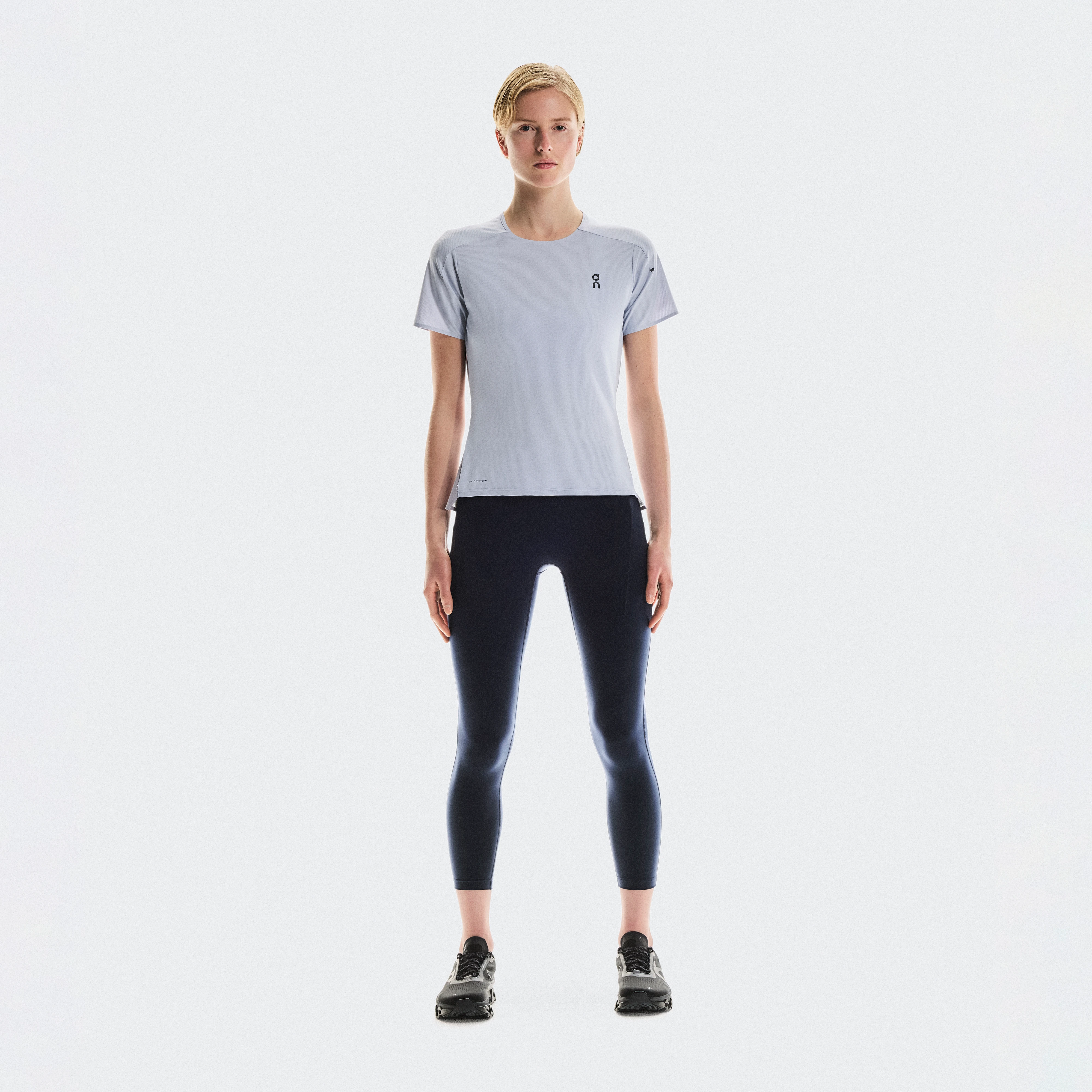 On Performance Tights 7/8 Blue Women Women – Road running, On DryTec™, cropped Tights