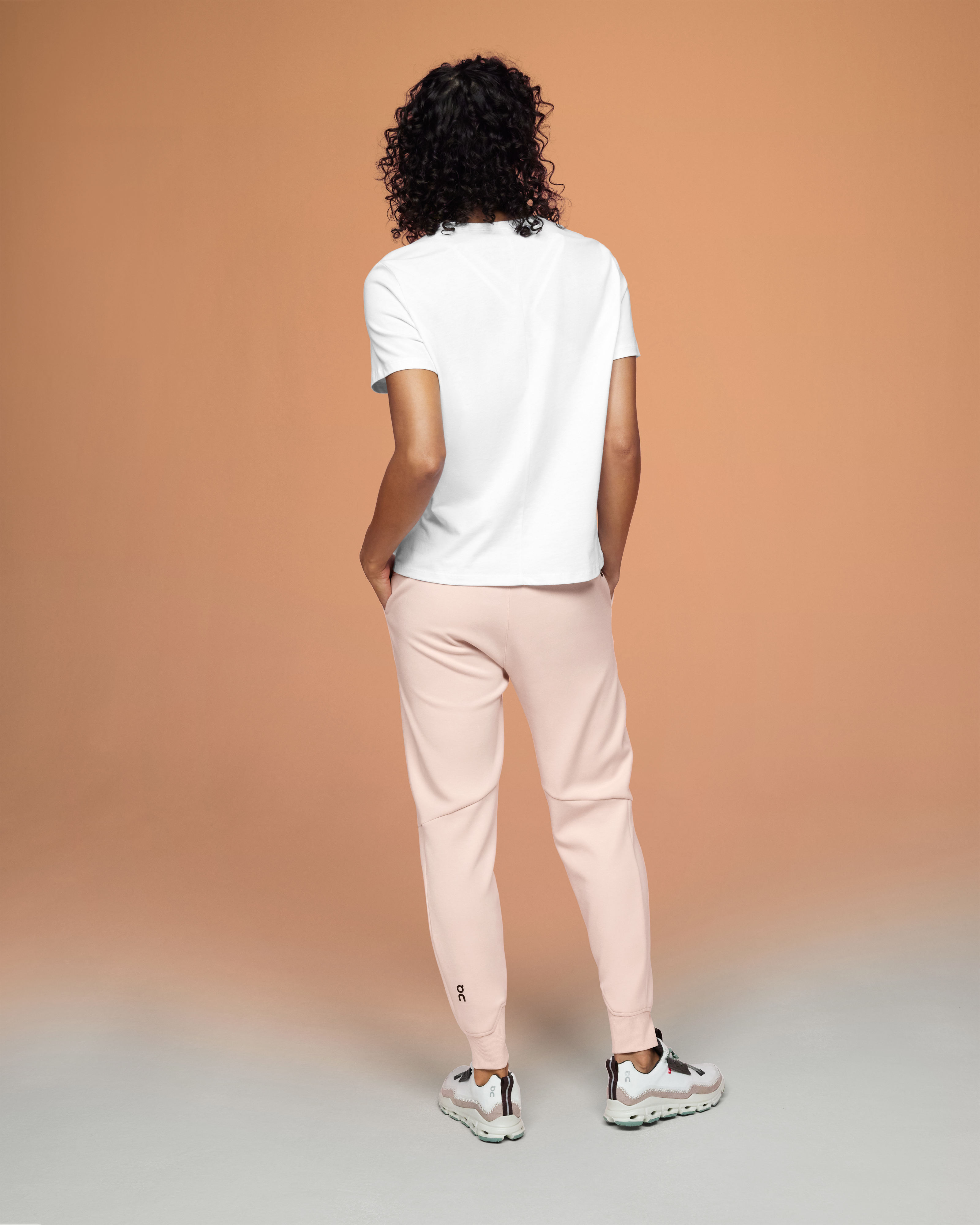 On Graphic-T White Femme Hauts et t-shirts