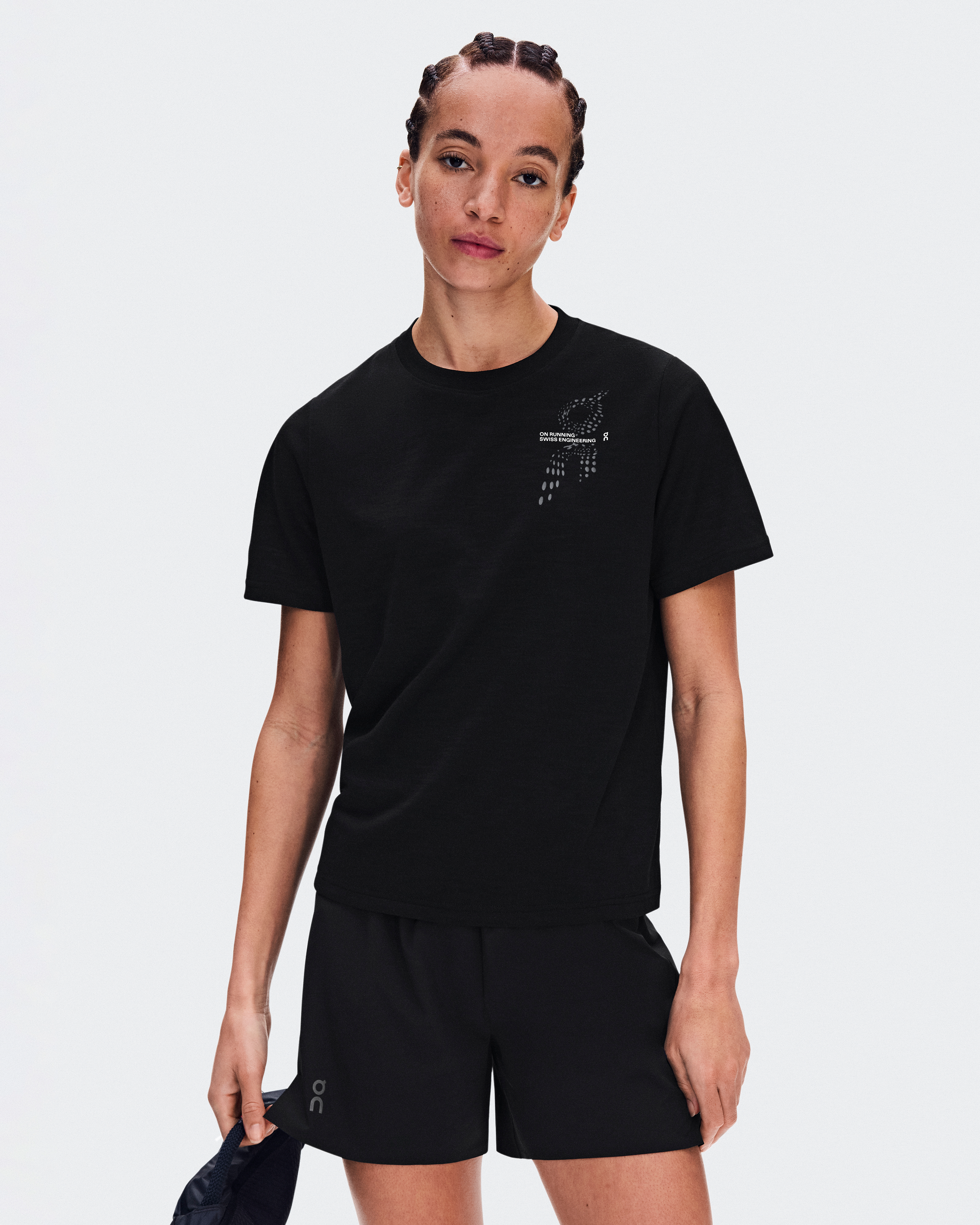 On Run-TWomen / Black / M