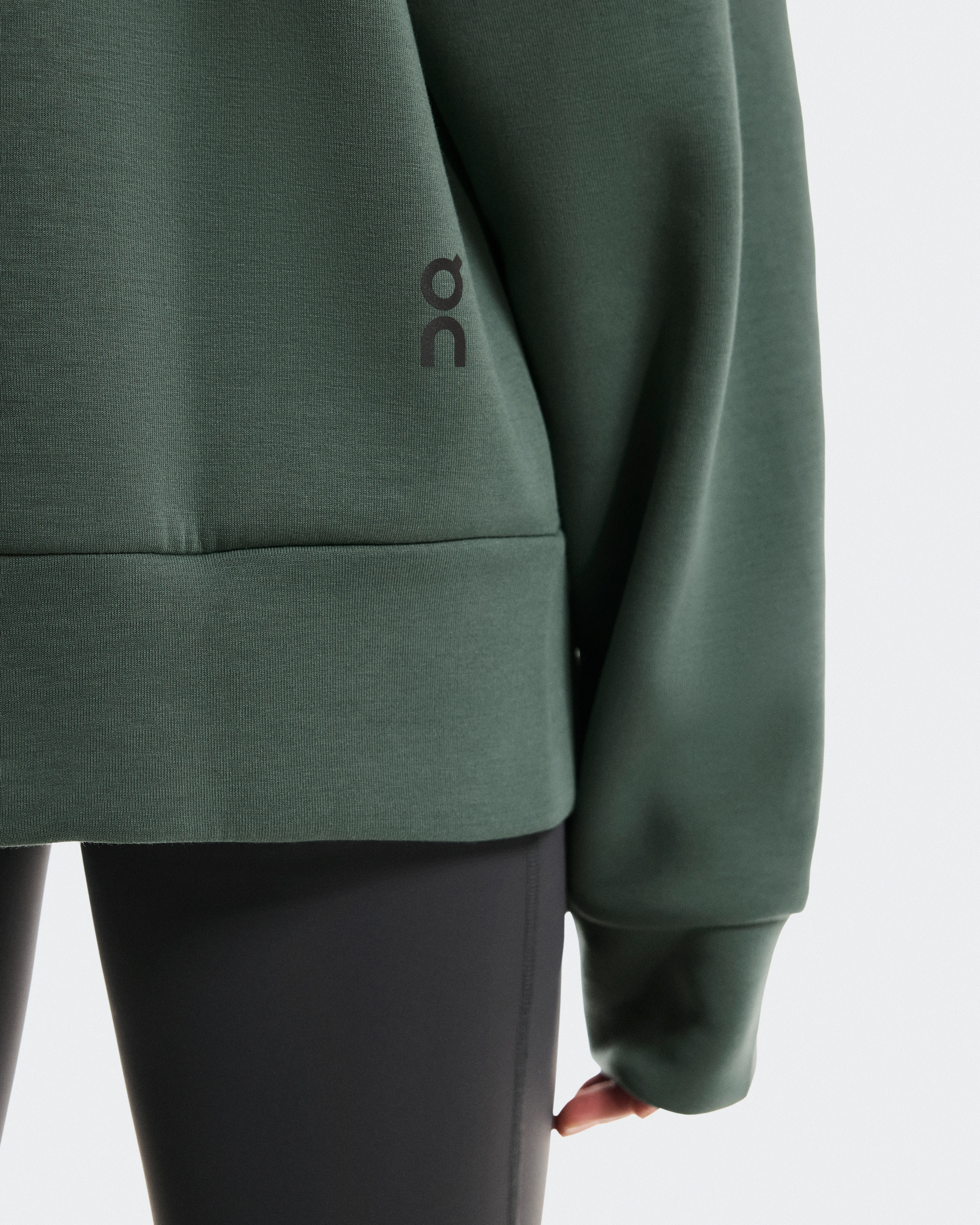 On Focus Tech Zip Hoodie Olive Mujer Sudaderas con y sin capucha