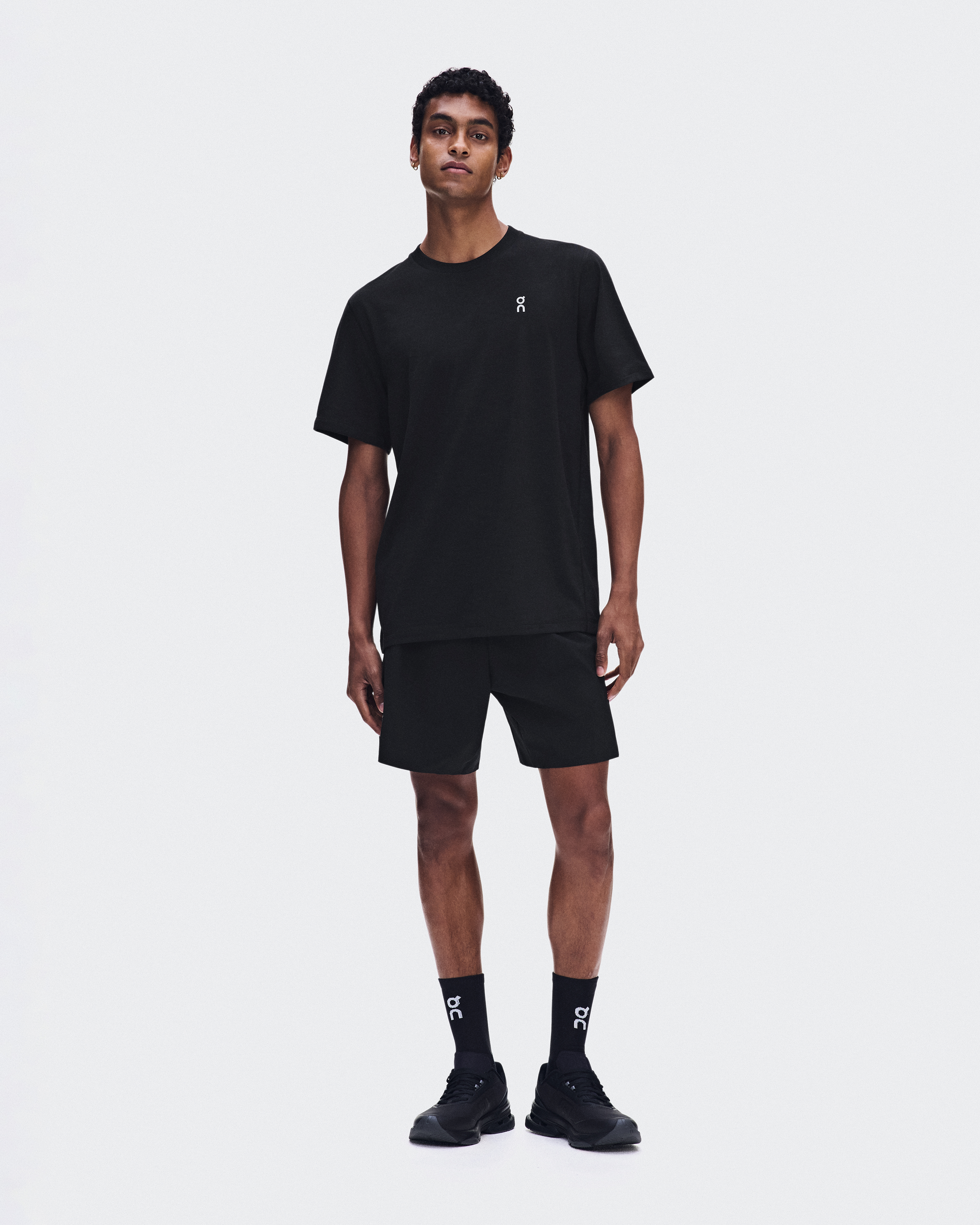 Train-T Short-Sleeve Shirt in Black