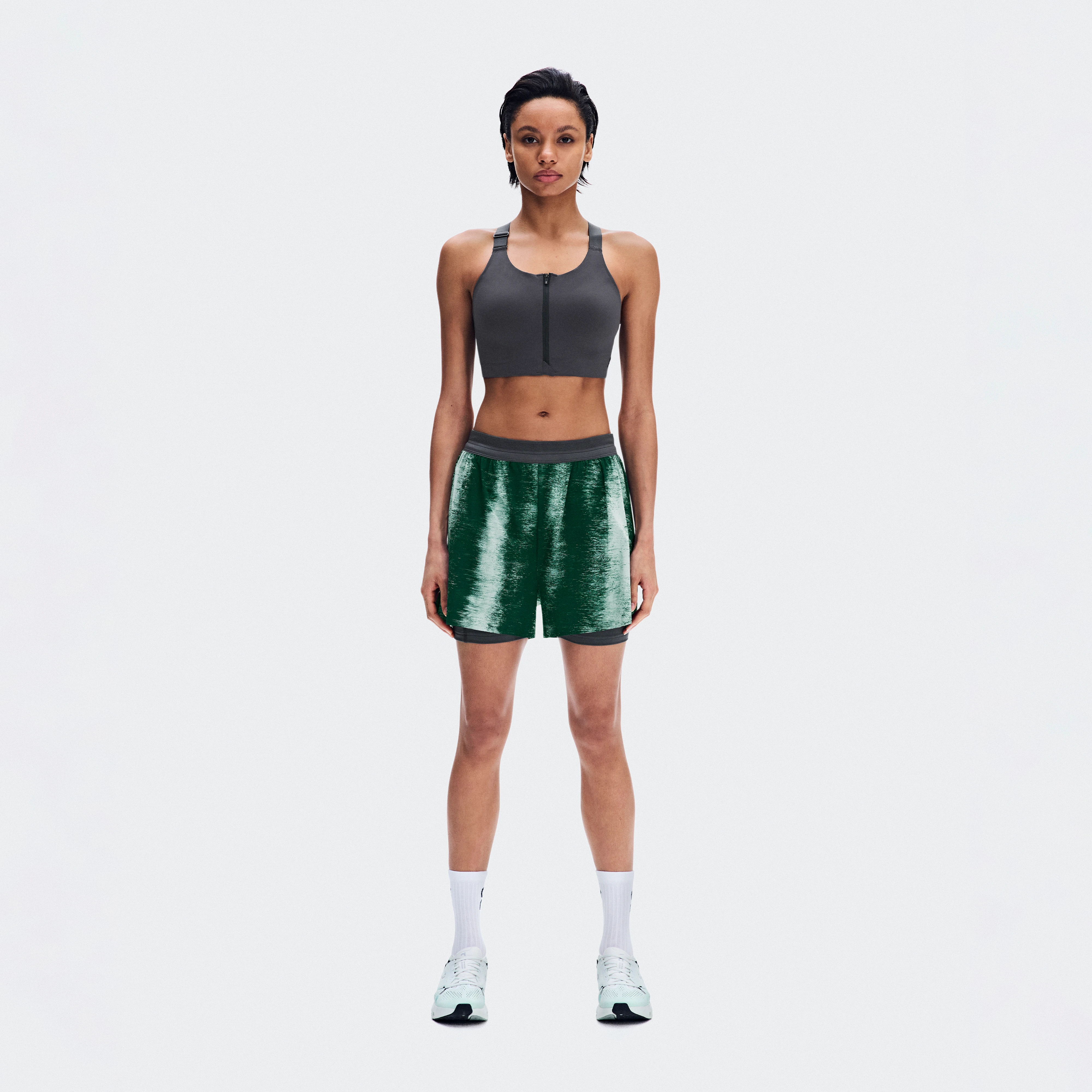 On Performance Shorts Terra Cove & Eclipse Damen – Laufsport, Warmwettertraining Shorts